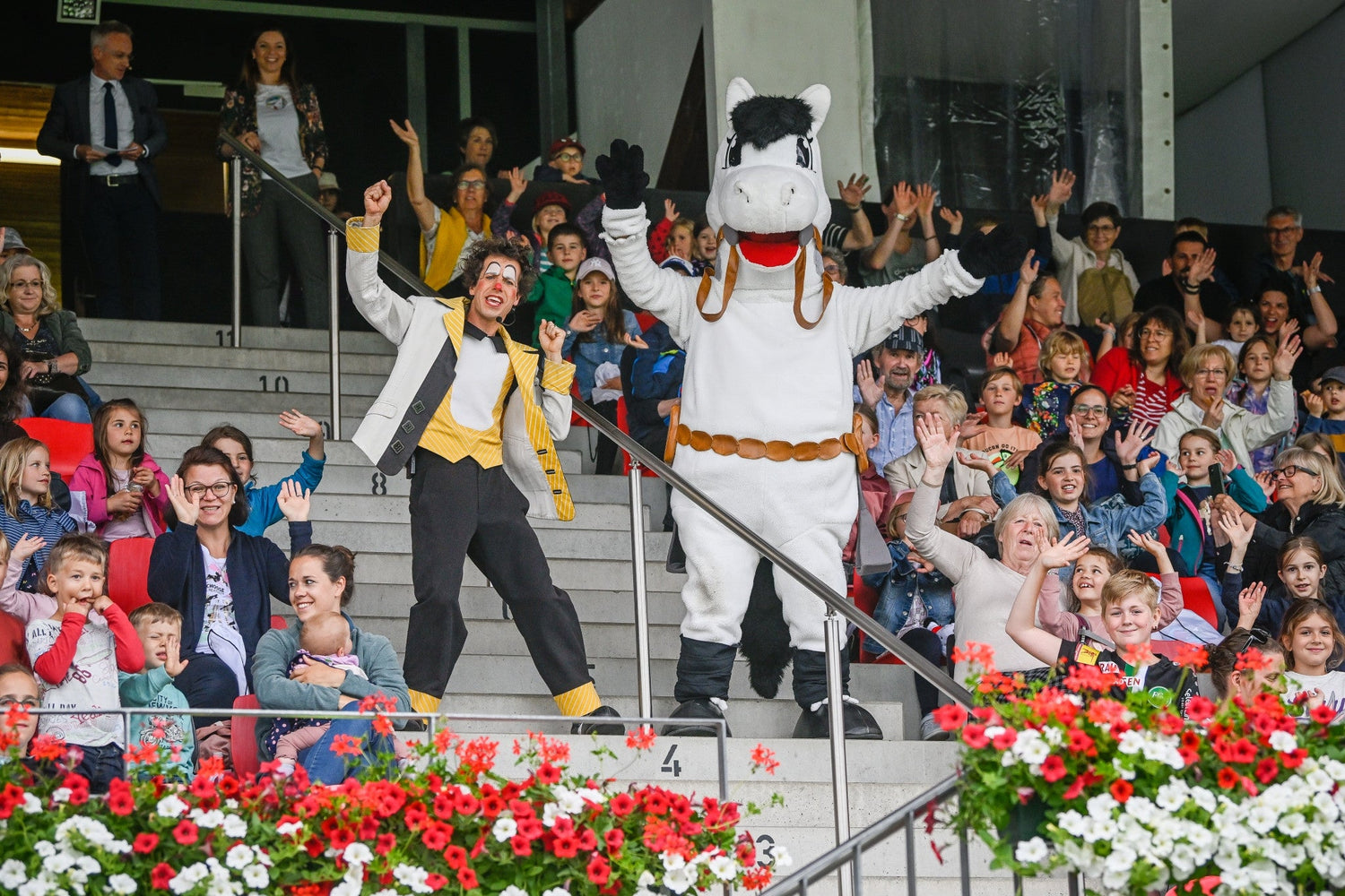 Kindernachmittag und Springreitturnier für die ganze Familie!