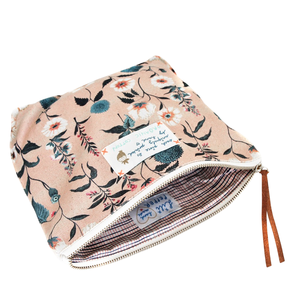 Pouch "My Rose Flowers" Small