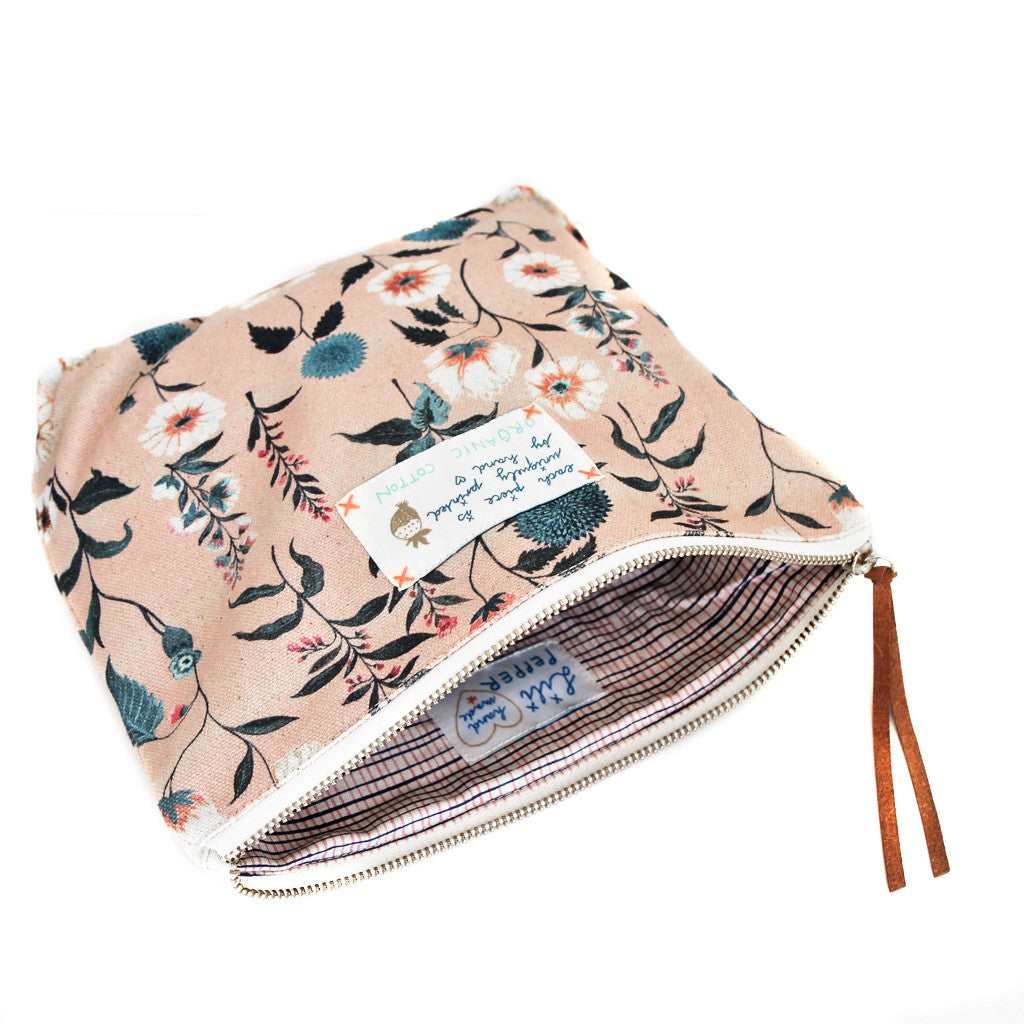 Pouch "My Rose Flowers" Big