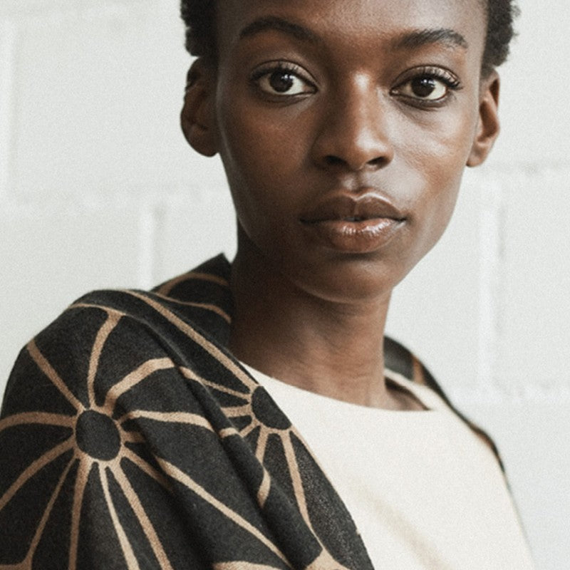 Kaschmir-Schal Winterstern schwarz