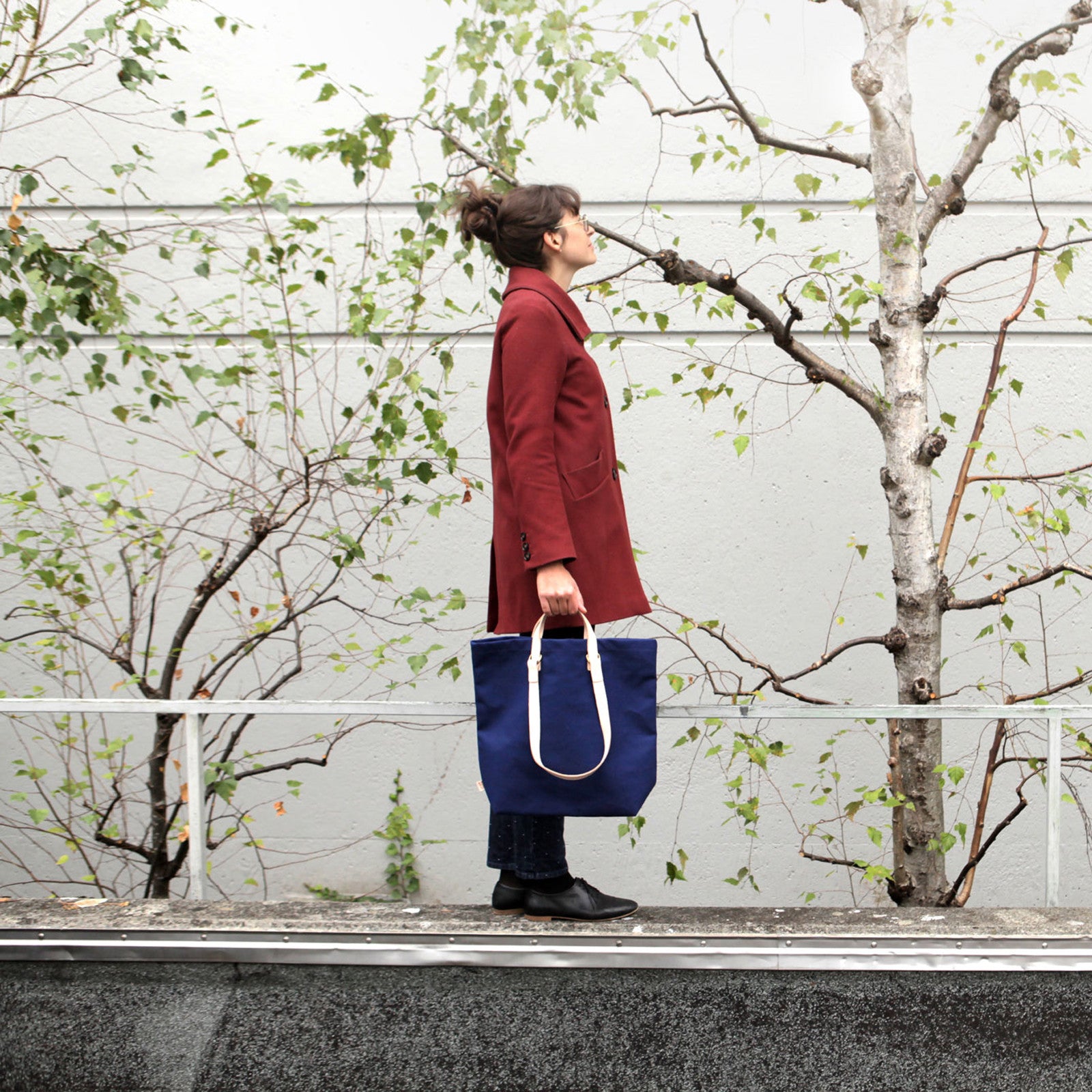 Shopper Sam Navy, natural leather