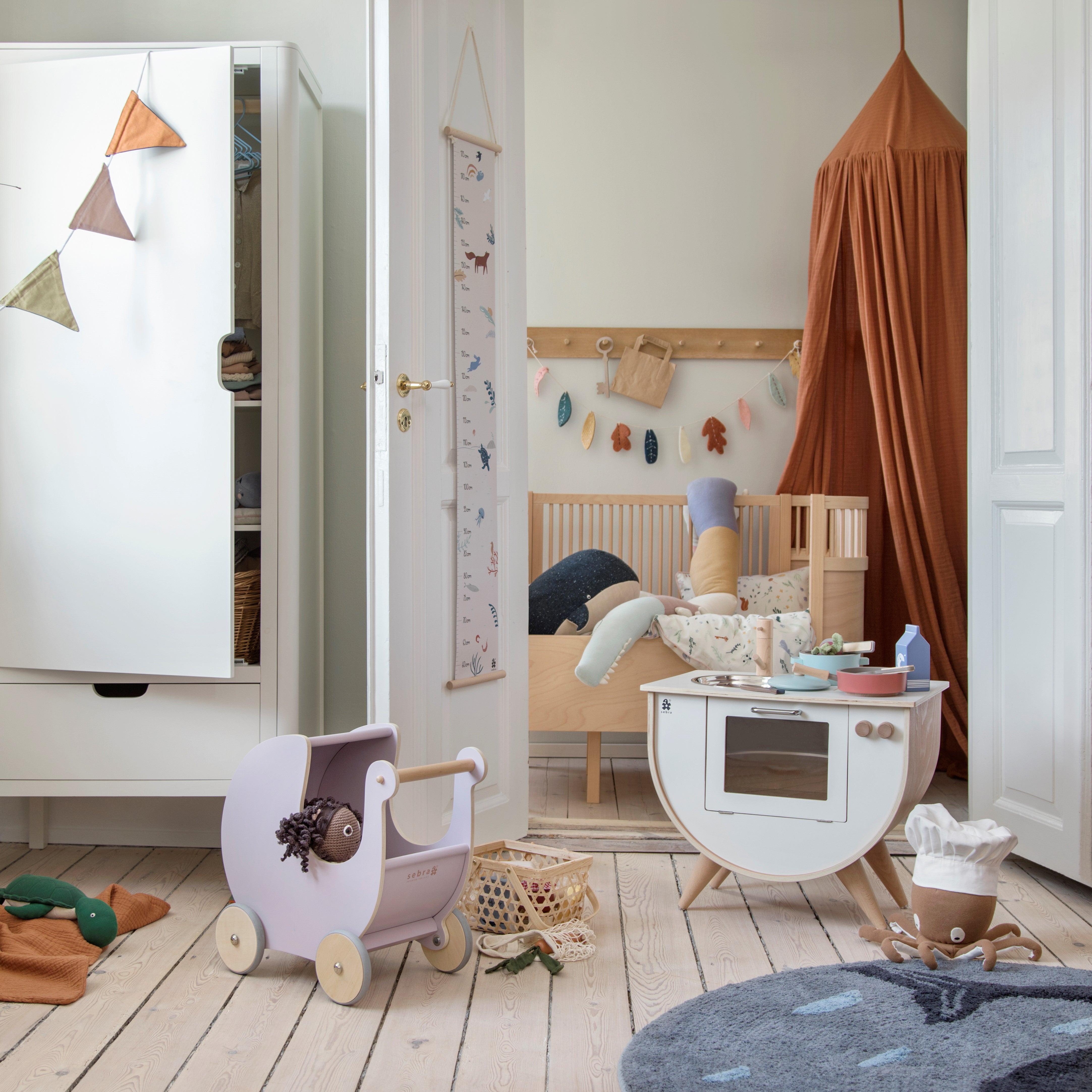 Baldaquin, sweet tea brown