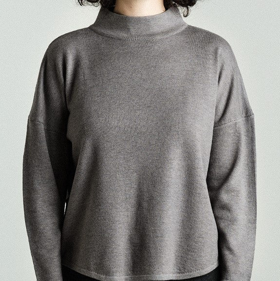 Pull-over en tricot mérinos gris