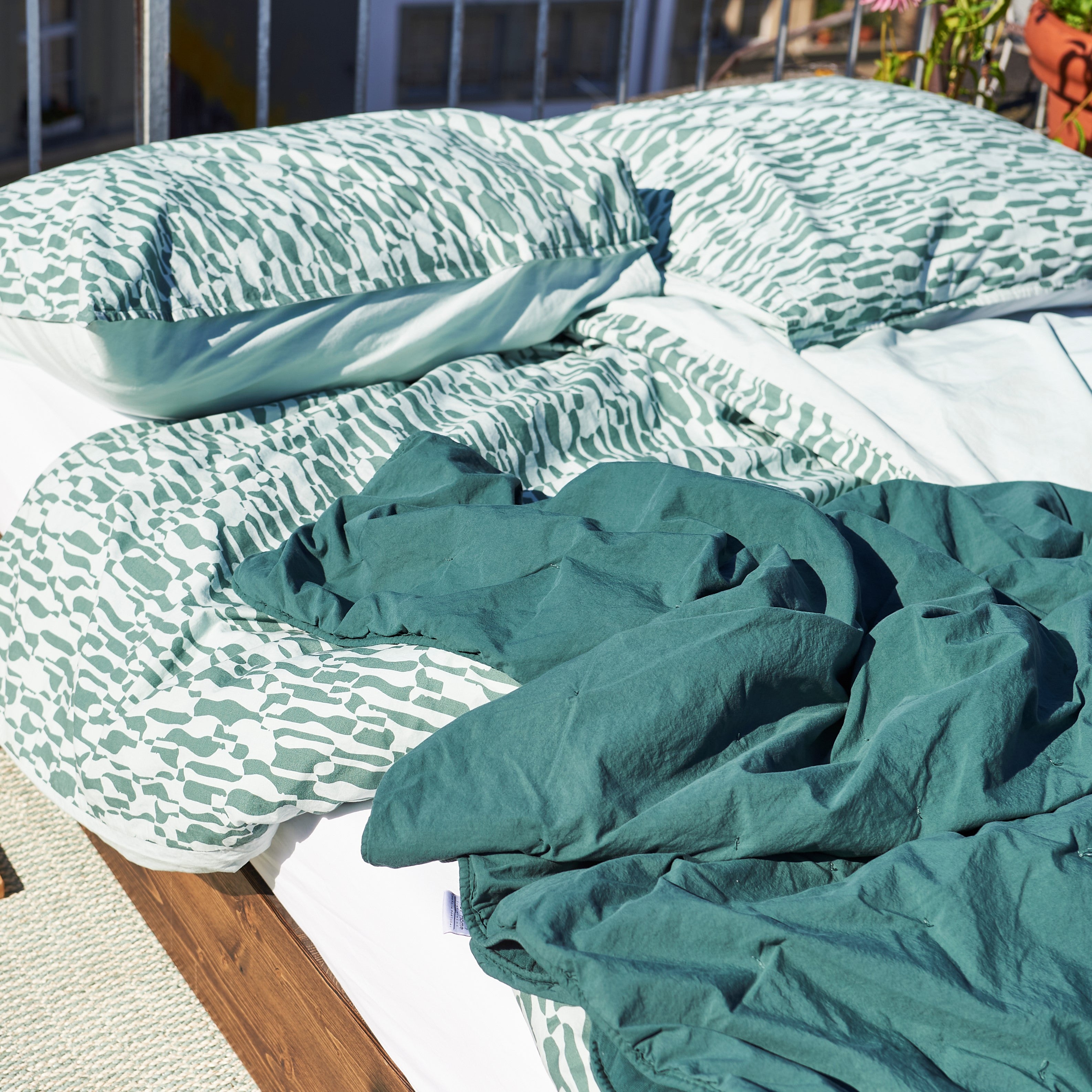 NORA blanket dark green, quilt 150x200 cm