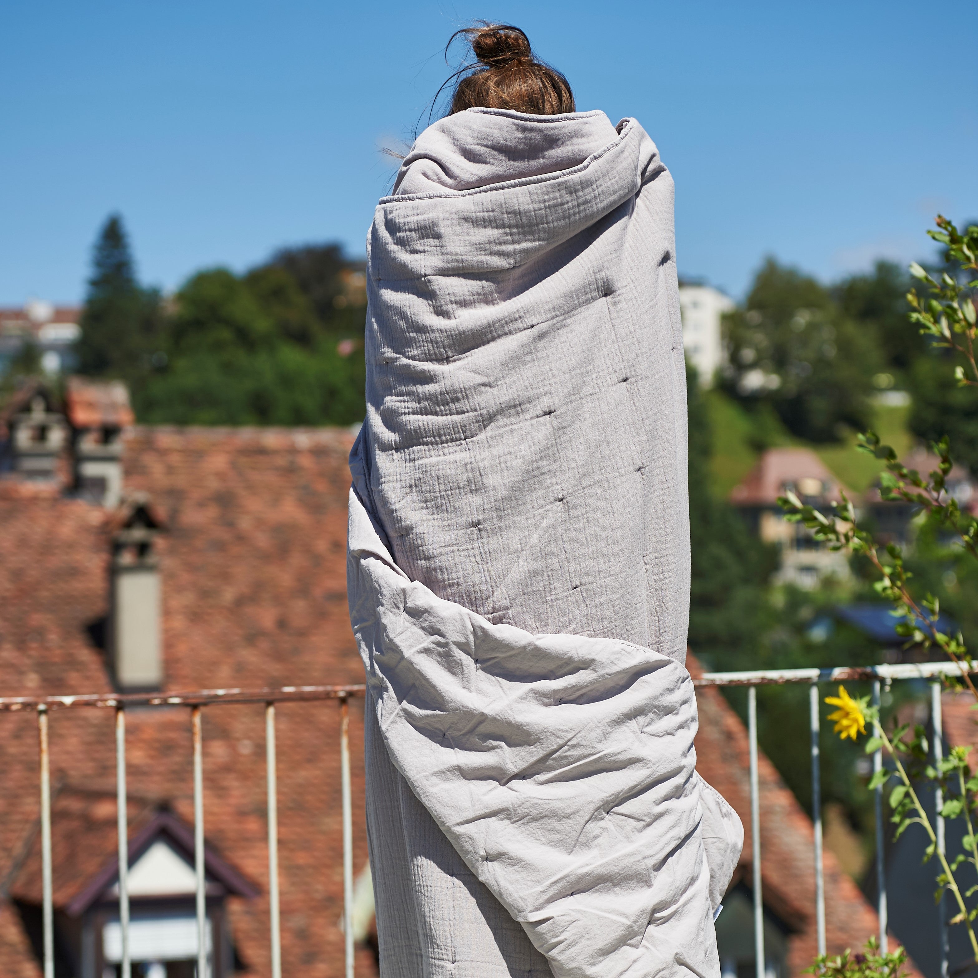 NORA blanket taupe, quilt 150x200 cm