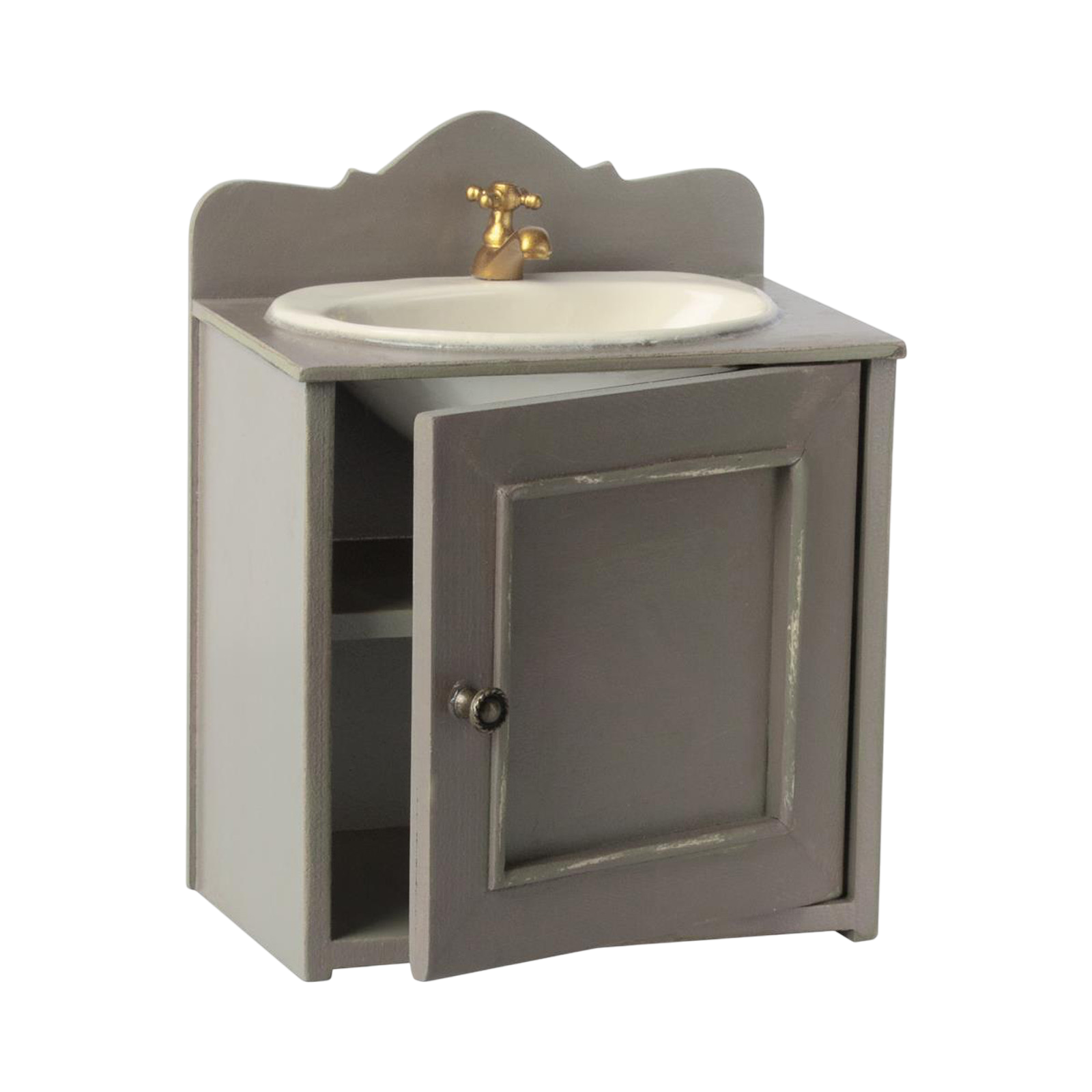Doll's house washbasin