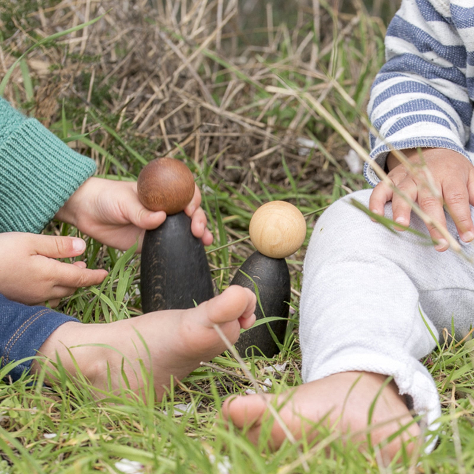 Nins Adult dark Grapat