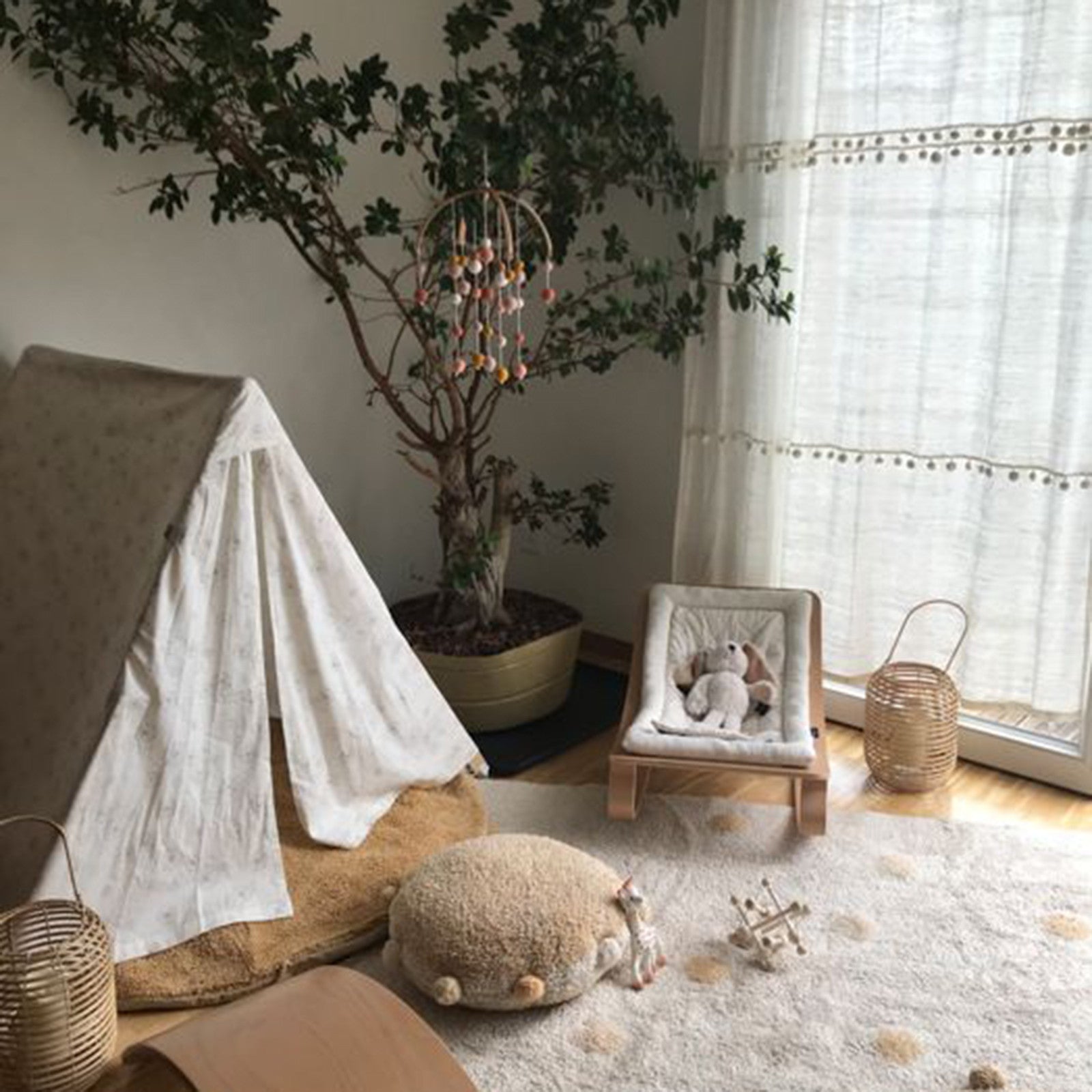 Bubbly Honey seat cushion