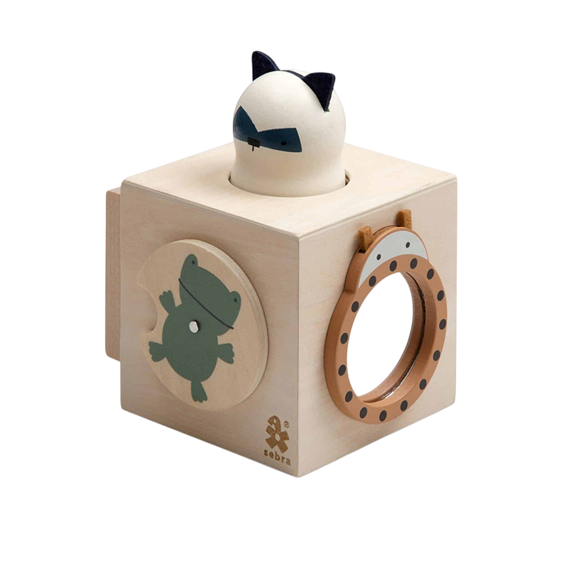 Cube de découverte en bois, Woodland