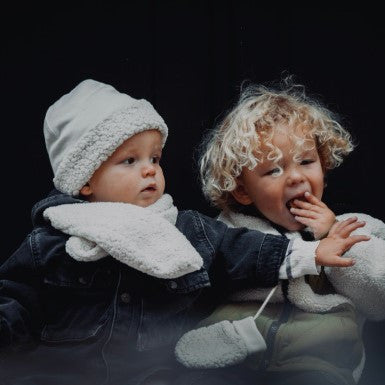 Set Teddy pour bébé : écharpe, bonnet, moufles blanc cassé