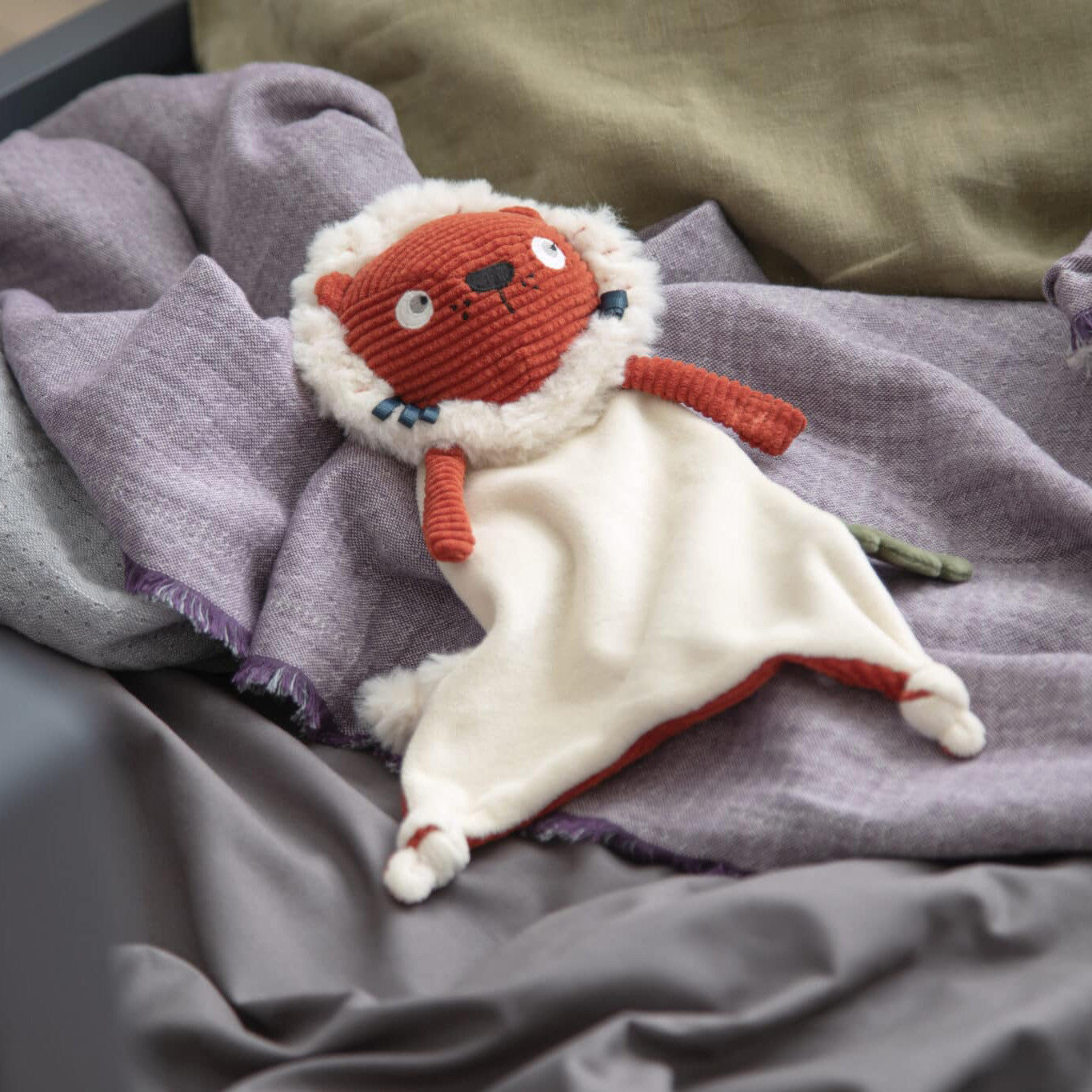 Doudou d'activité pour bébé Lee le lion Orange foncé