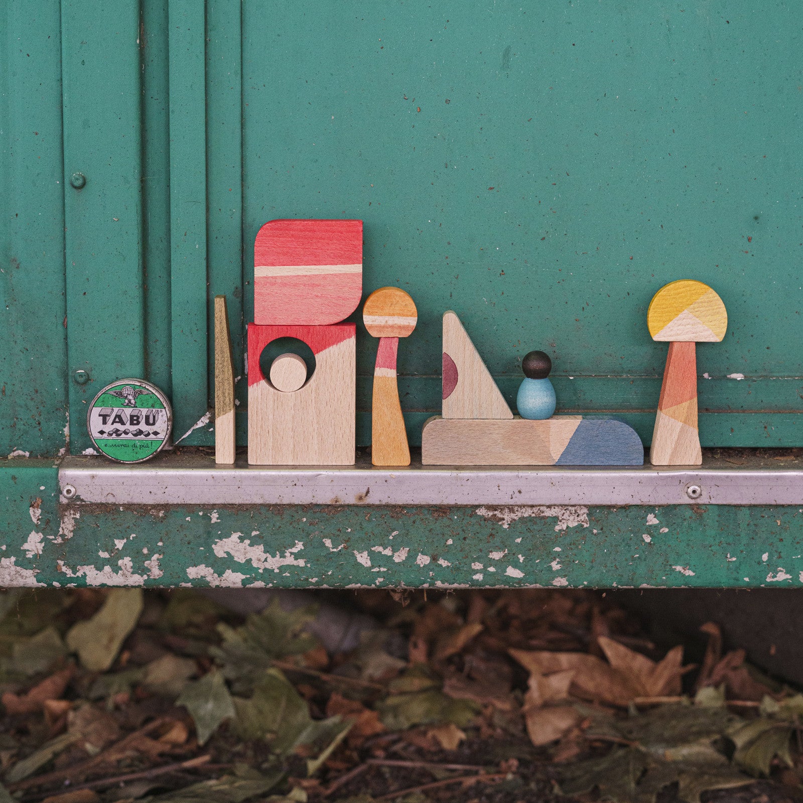 Happy Place Rainbow Grapat wooden play set