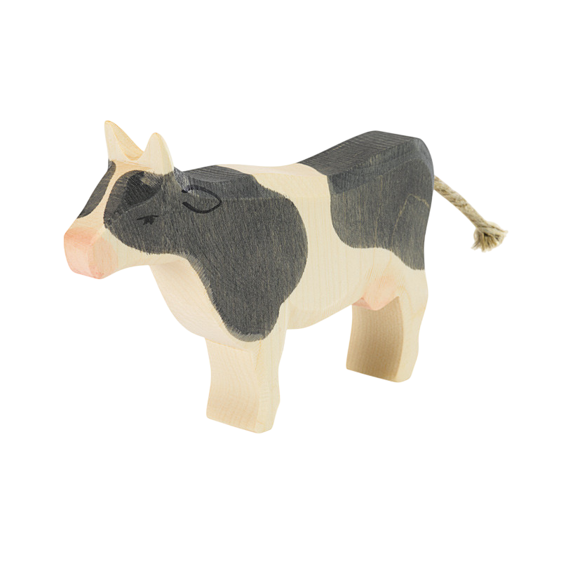 Ostheimer Kuh Schwarz Stehend