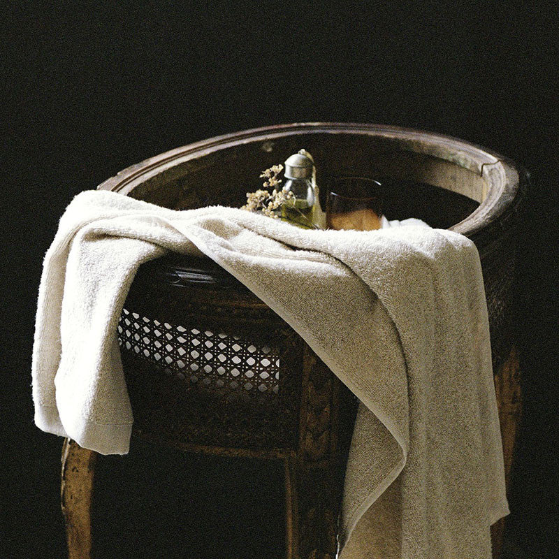 GARDA towel undyed 50x100 cm