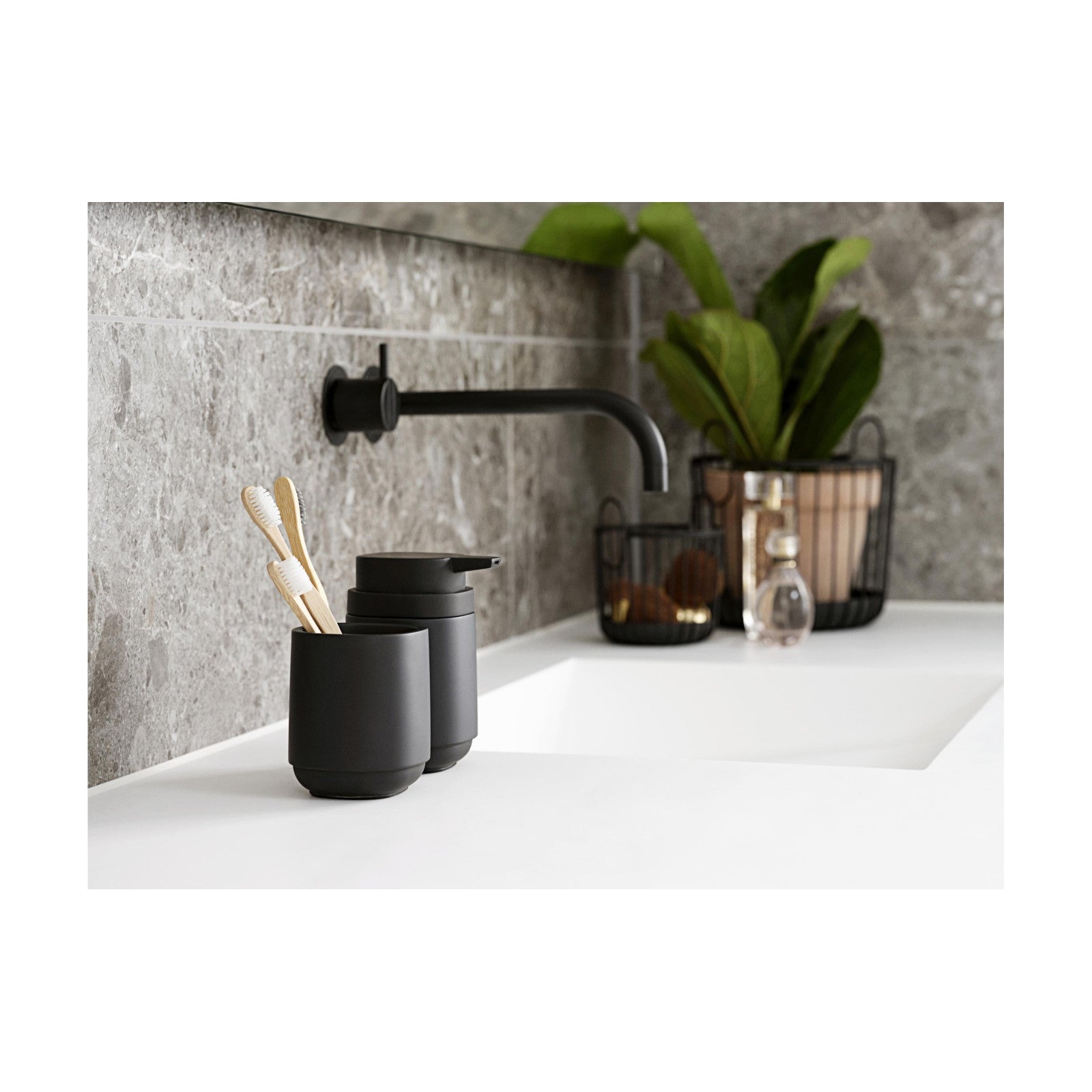 Time soap dispenser 220 ml, black