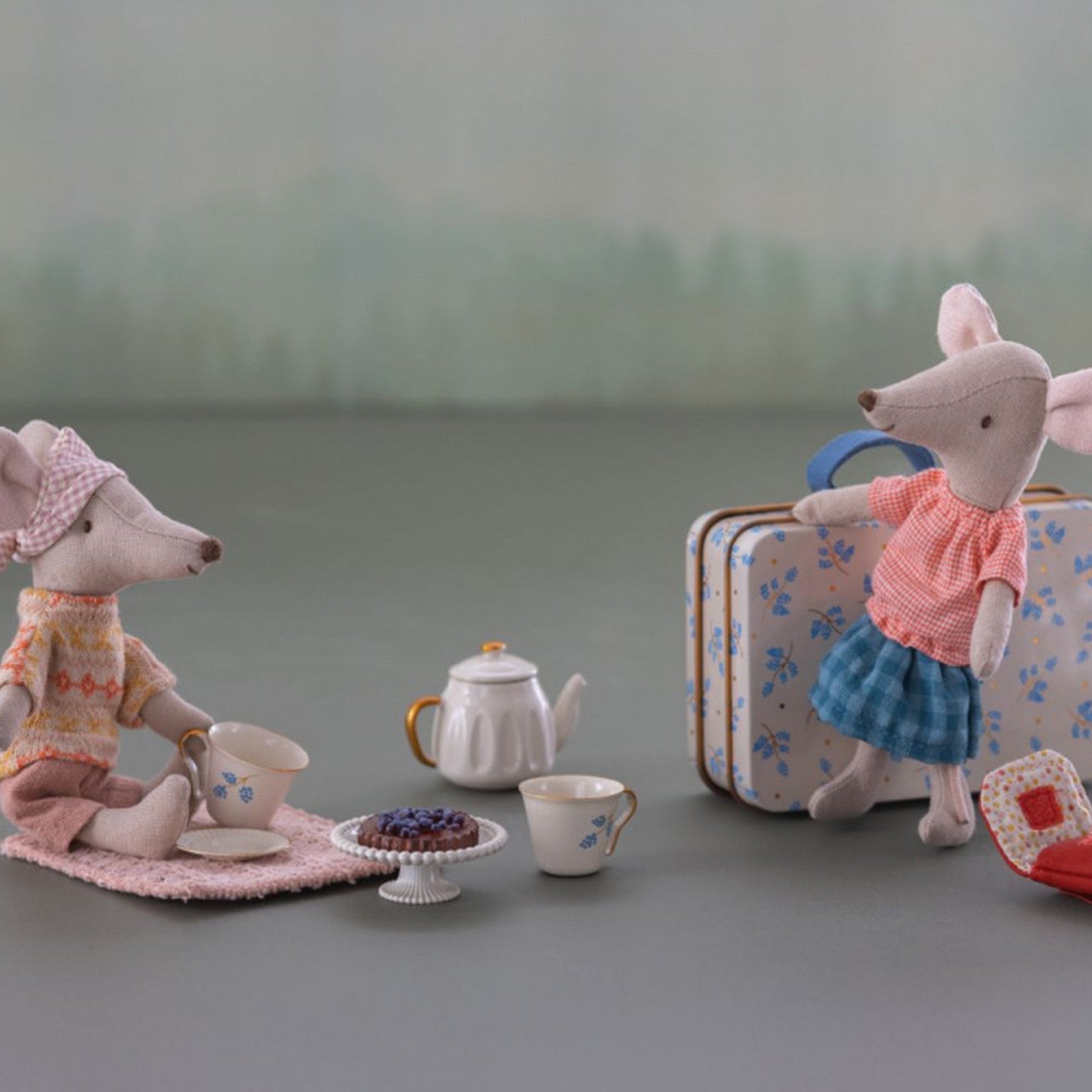 Service à thé Madelaine bleu de la souris Maileg