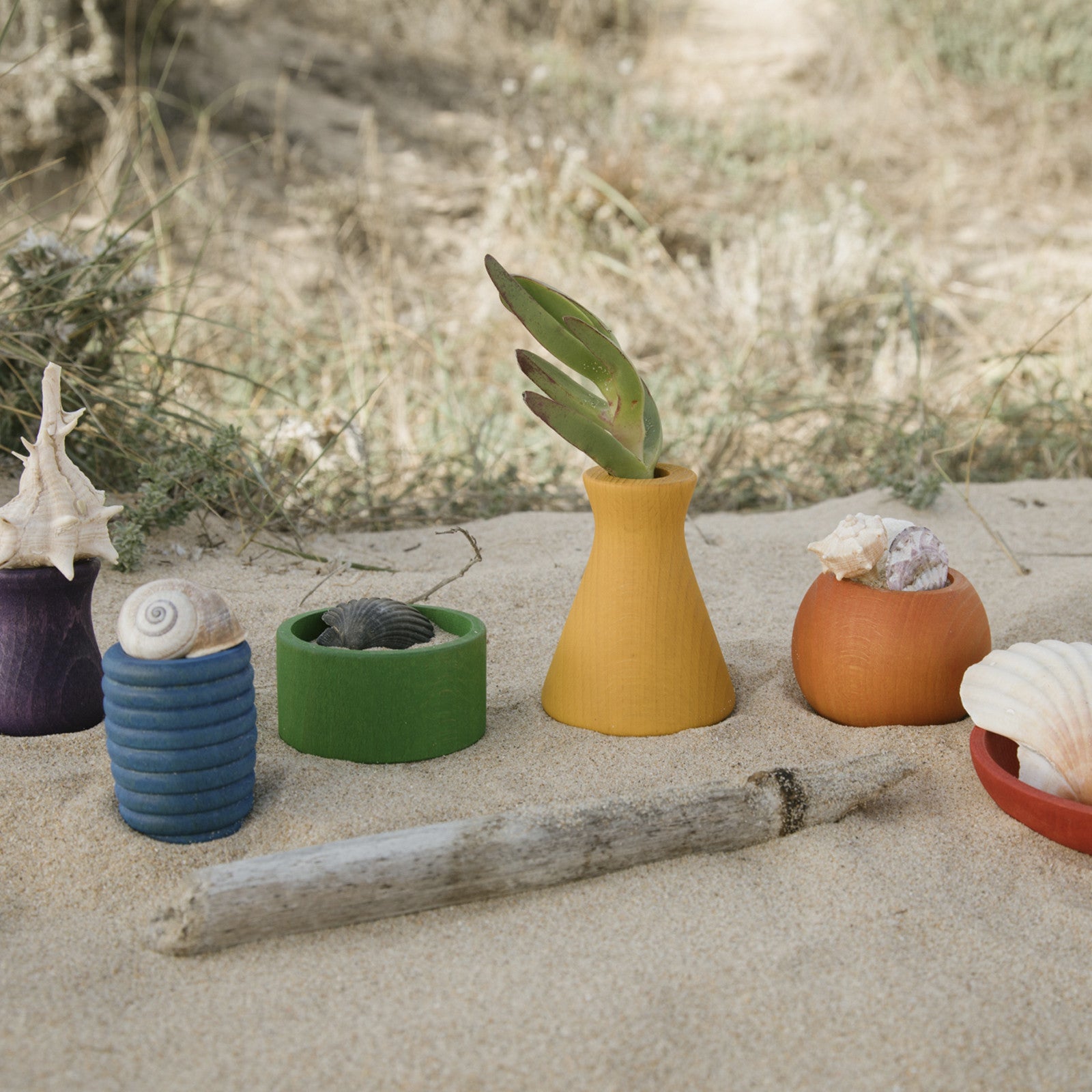 Grapat wooden vessels