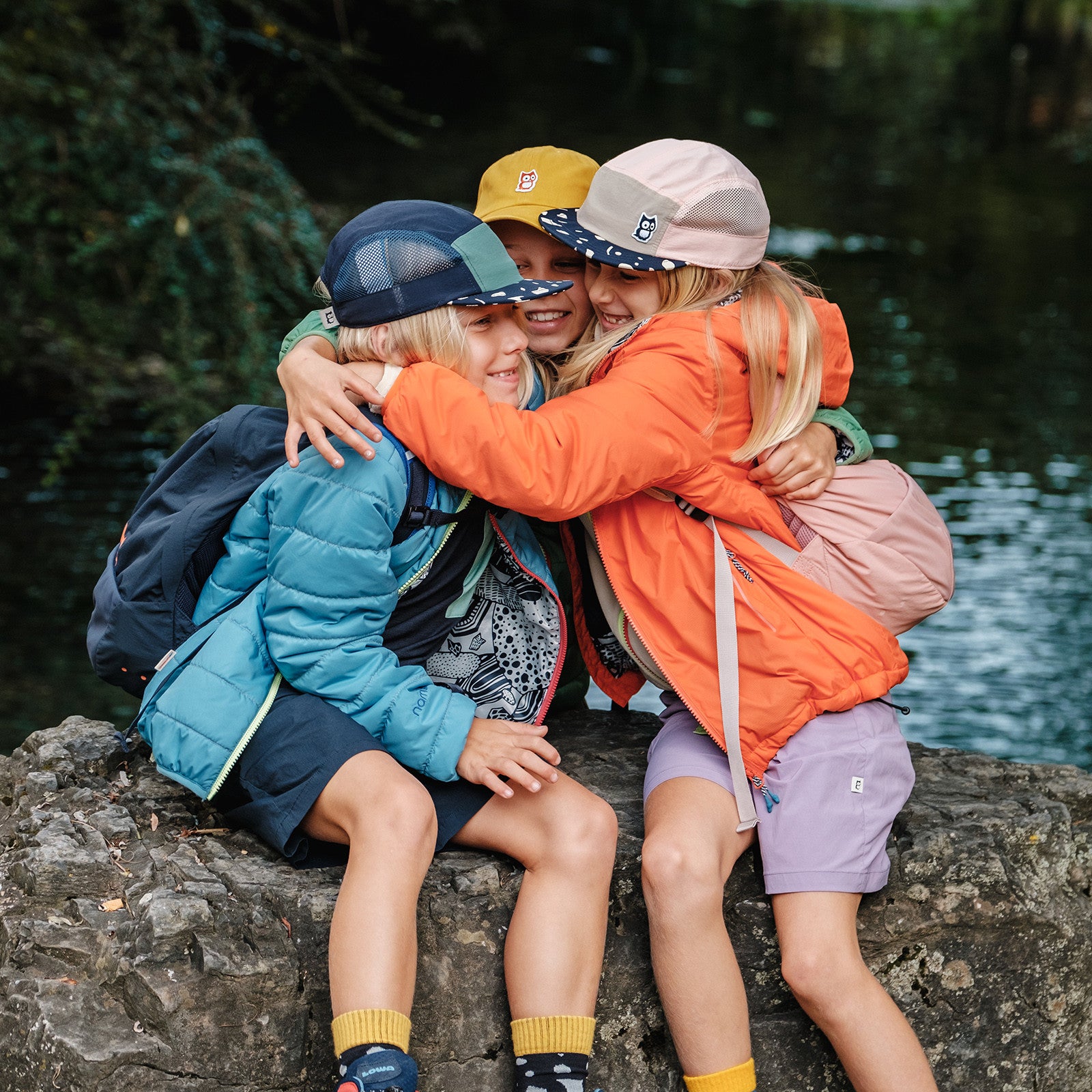 Okyo 14L True Navy backpack