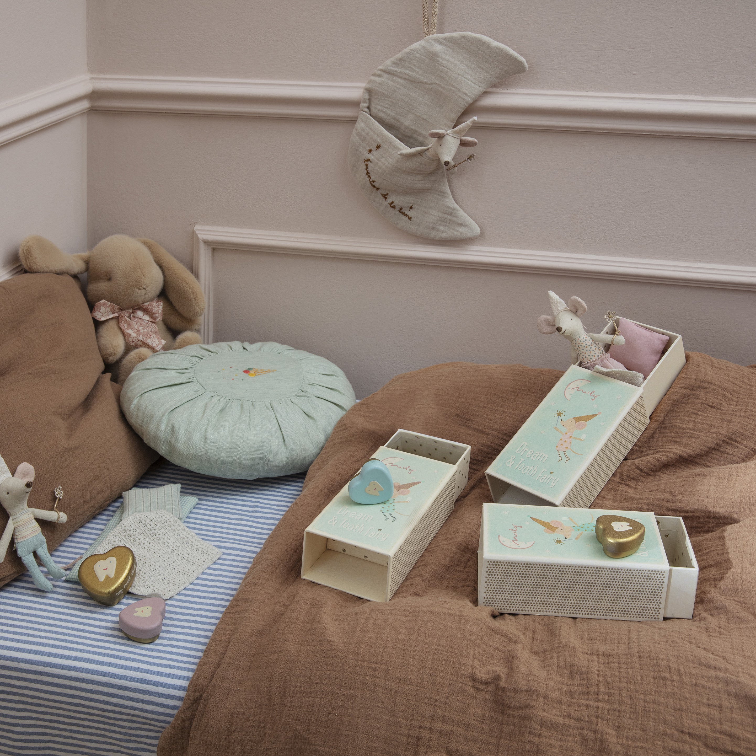 Small Heather tooth box