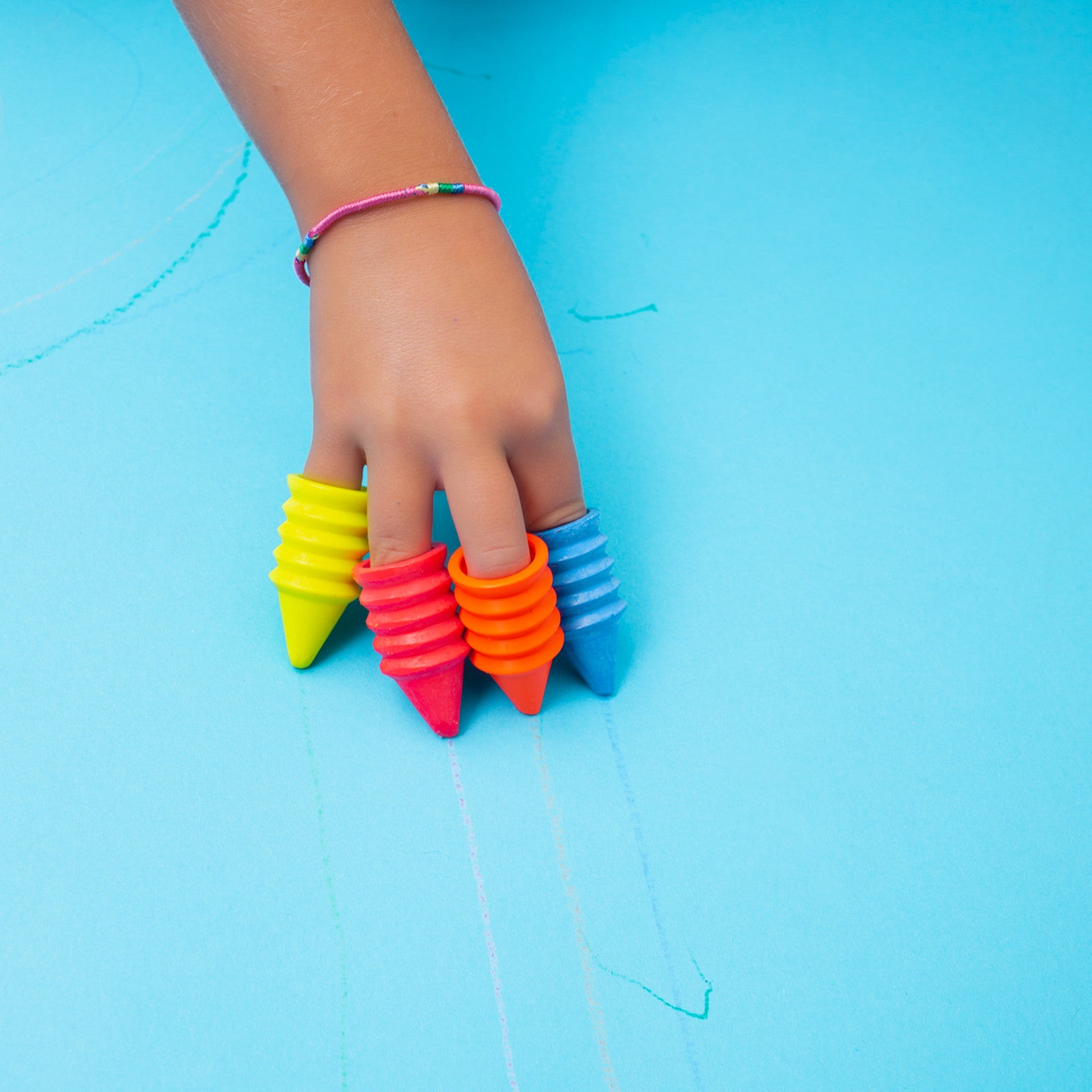 Wax crayons Fluorescent