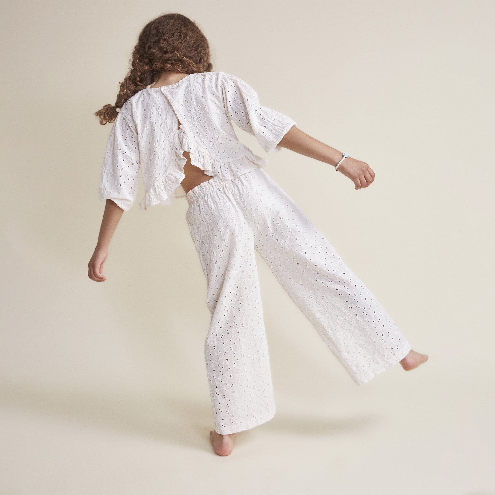 Blouse Embroidery Ivory