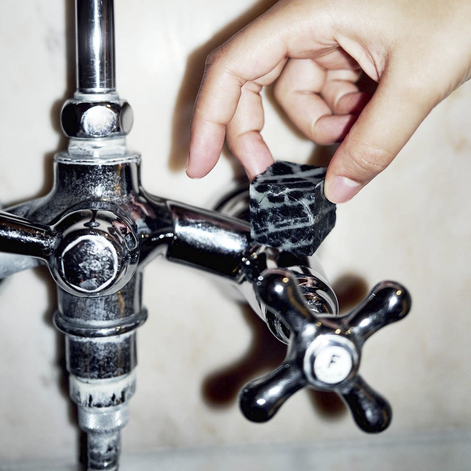 Natur Blockseife Kohle Schwarze Kiefer