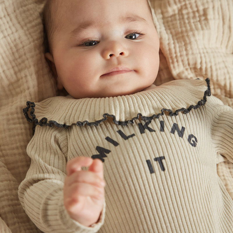 Baby Einteiler Milking It Oat