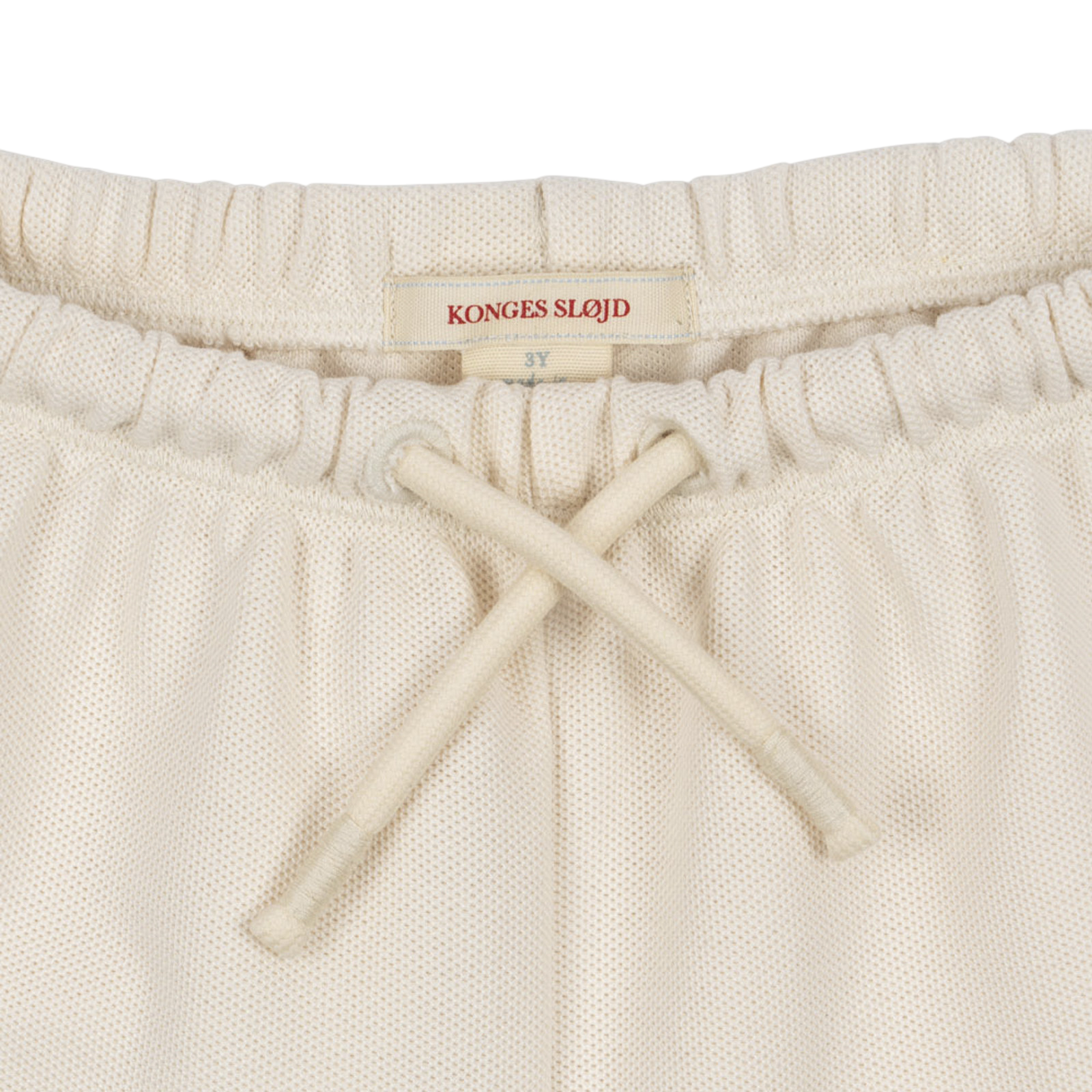 Short Florian Antique White