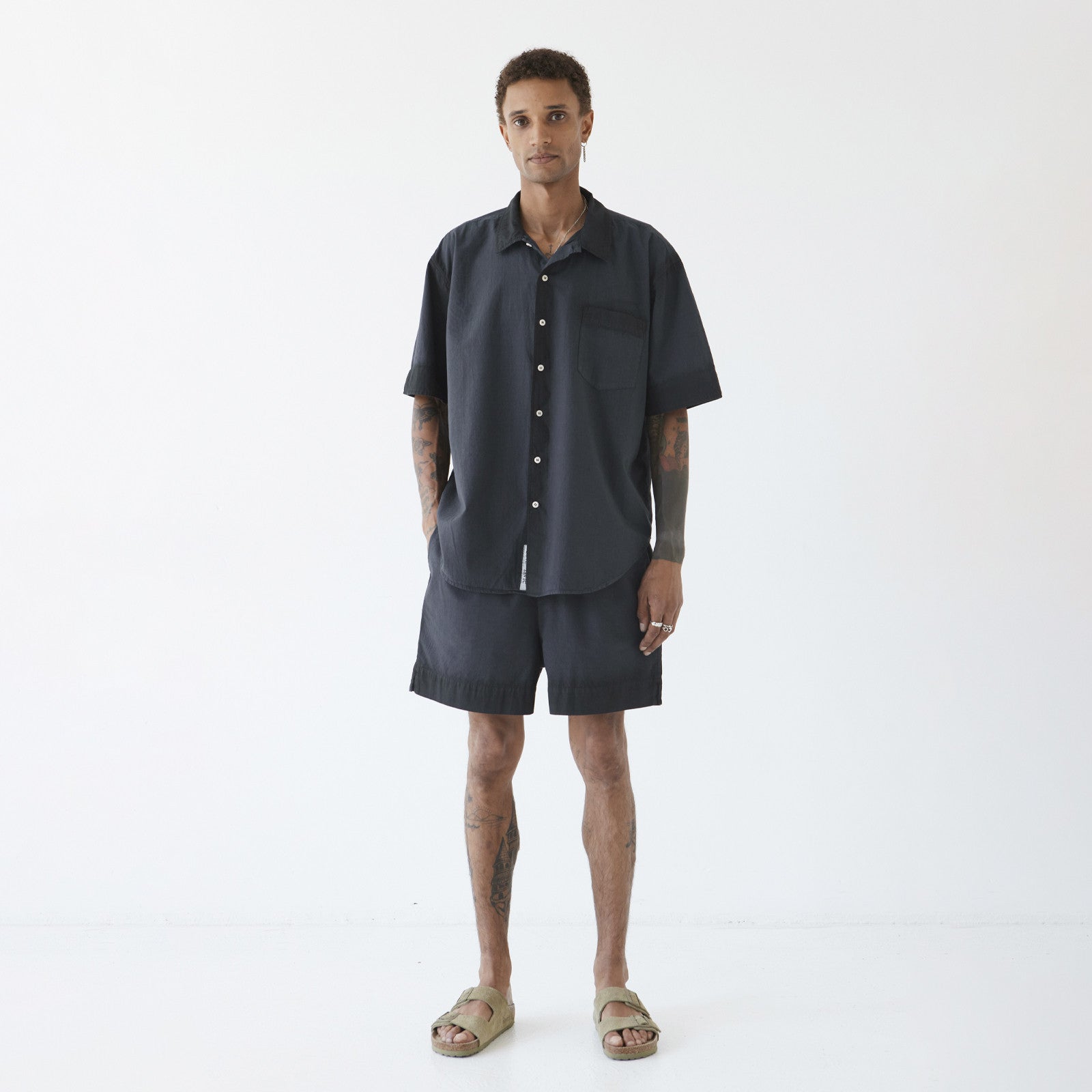 John shorts washed black