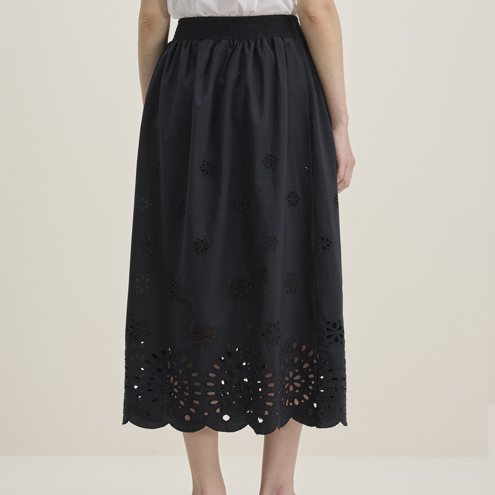 Rock Dorine Black Beauty