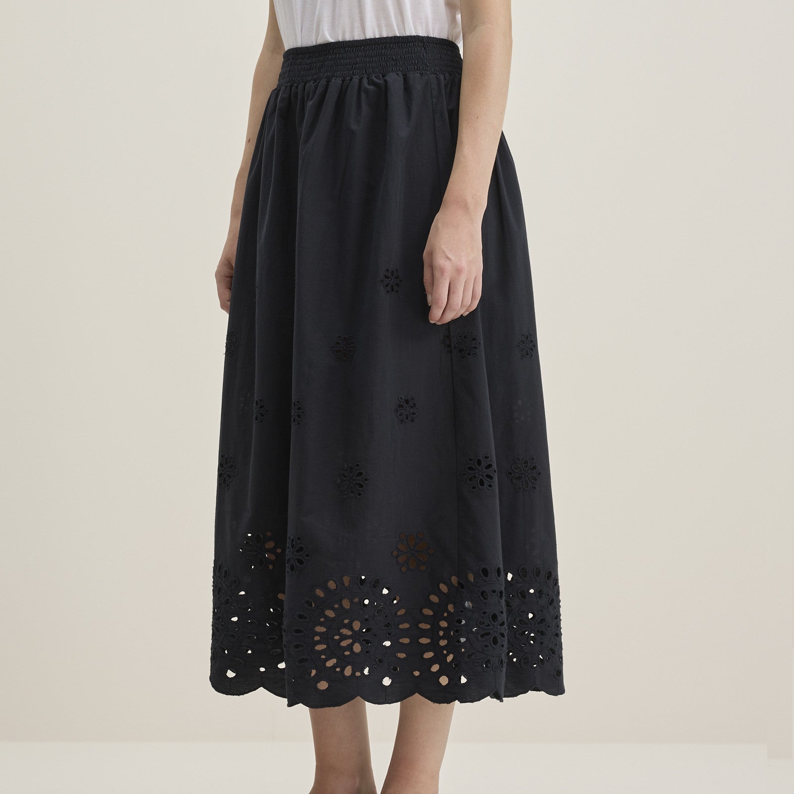 Rock Dorine Black Beauty