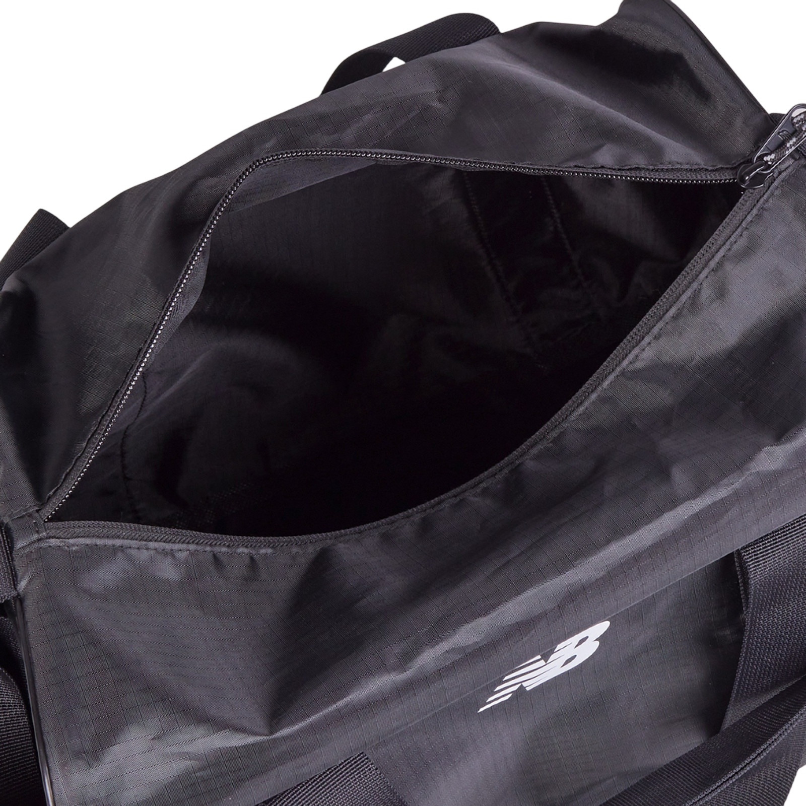 Sports bag Essentials Small Duffel black