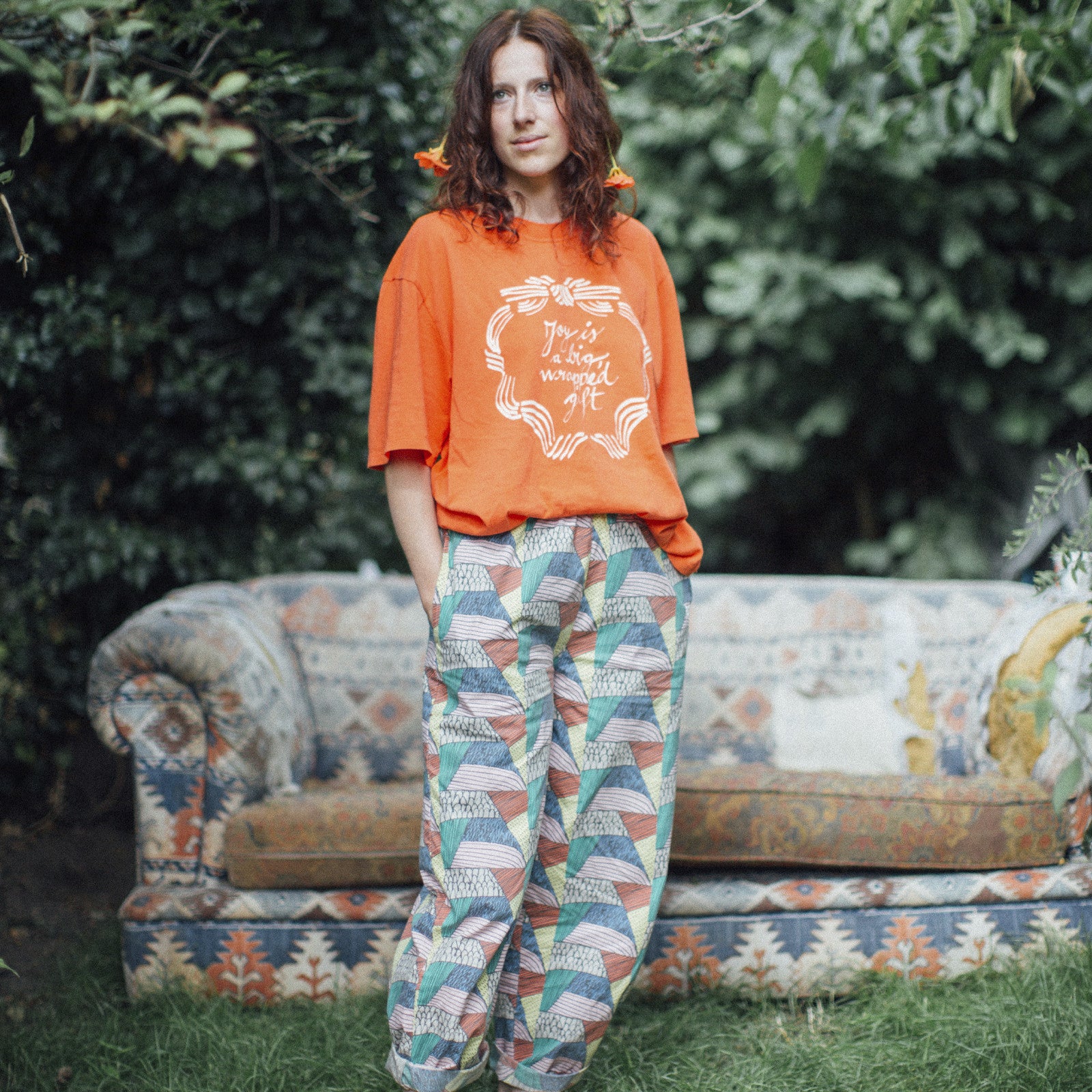 T-shirt Ribbon Gift Red