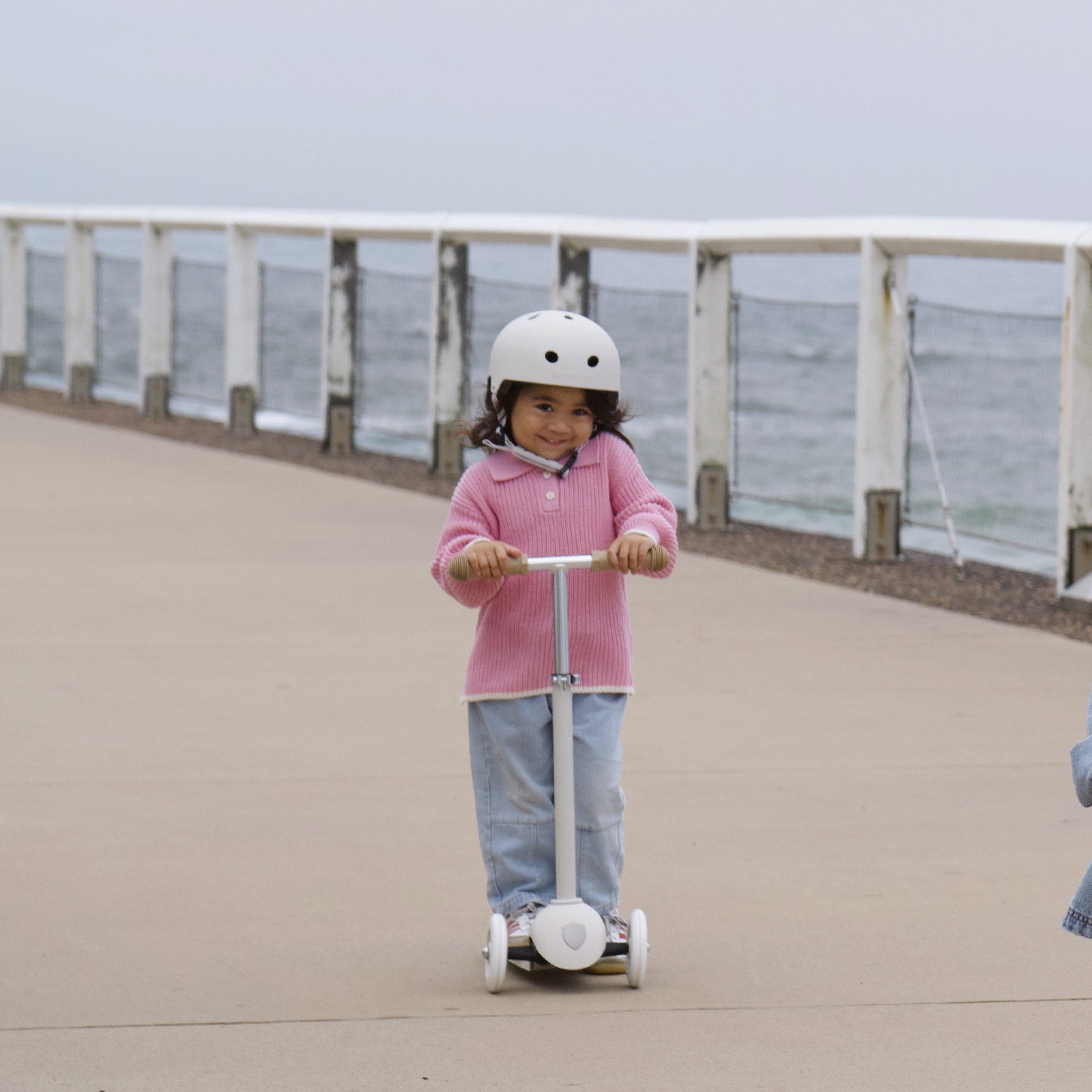 Eco Kinderhelm Banwood Ivory