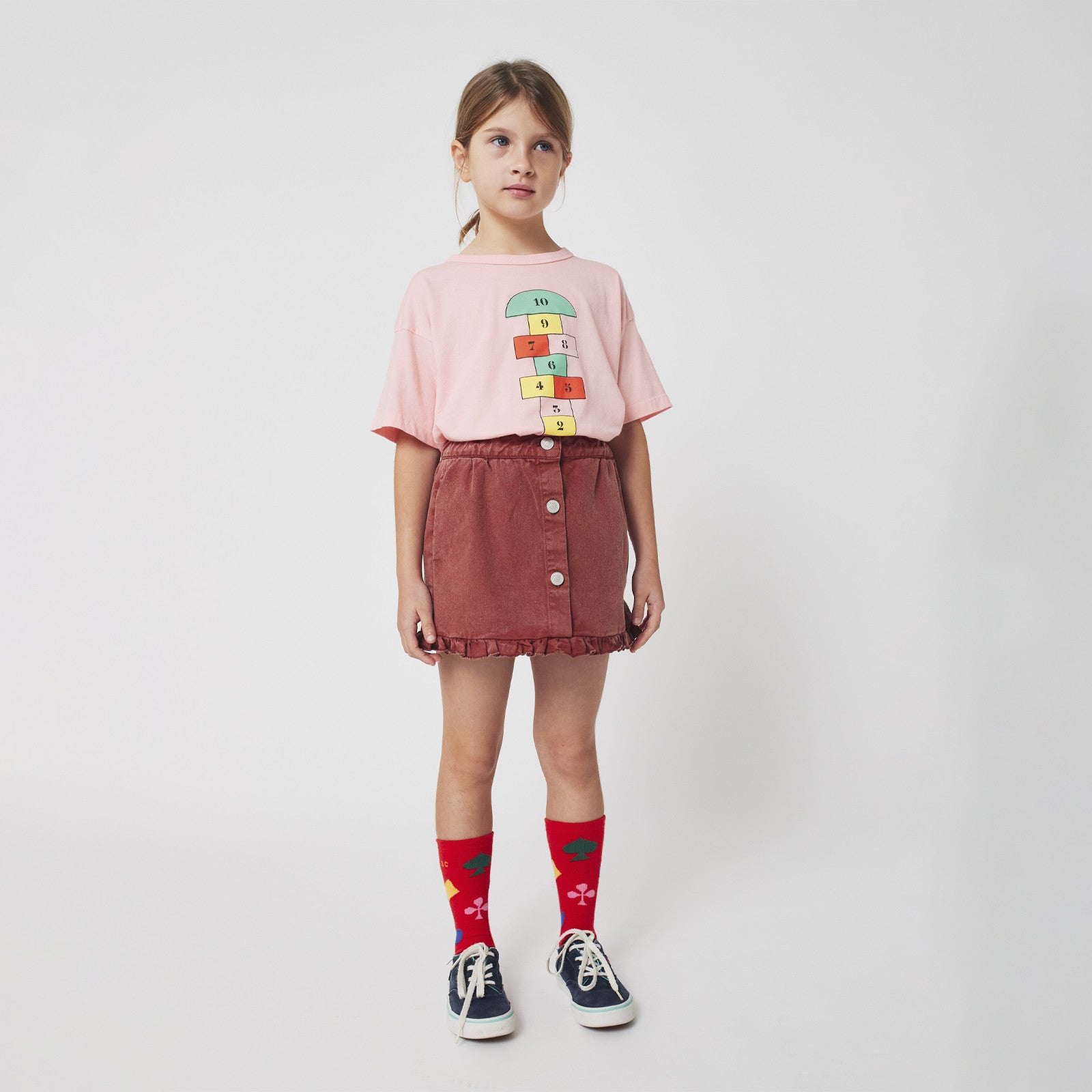 Rock Ruffled Tic Tac Toe Brown