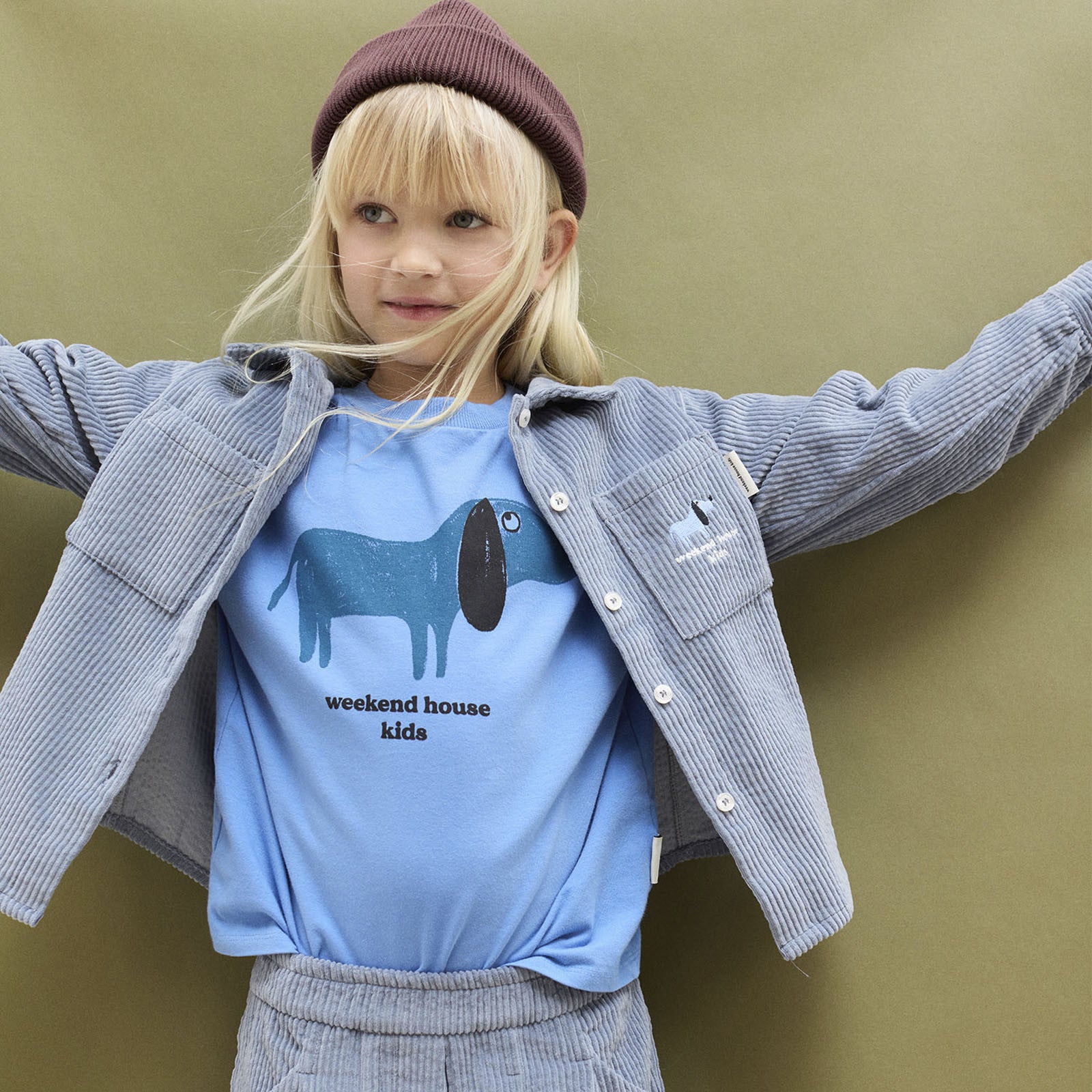T-Shirt Blue Dog Soft Blue
