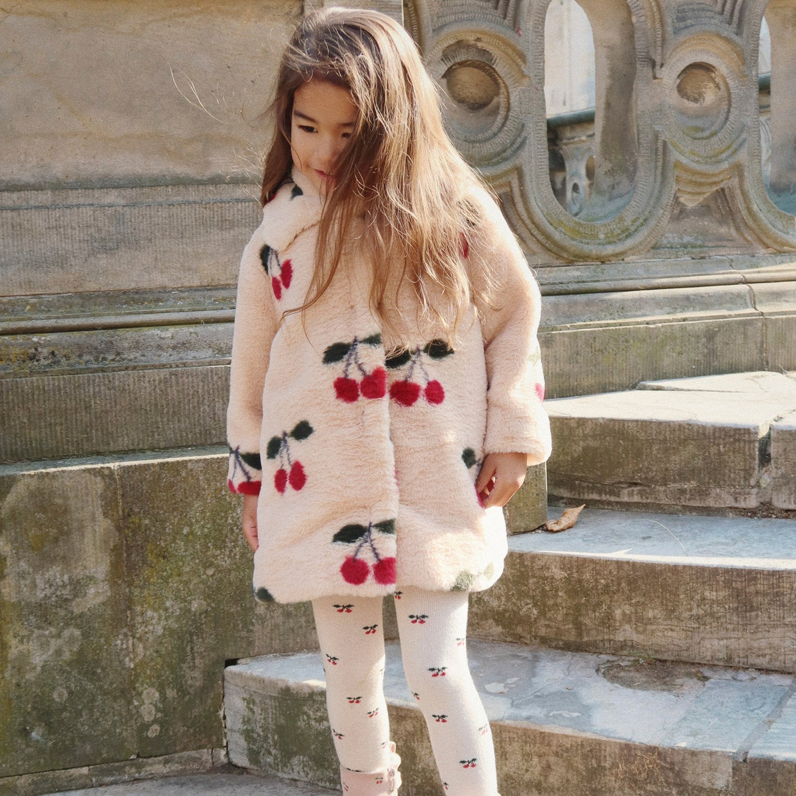 Manteau Fuzzie Ma Grande Cerise