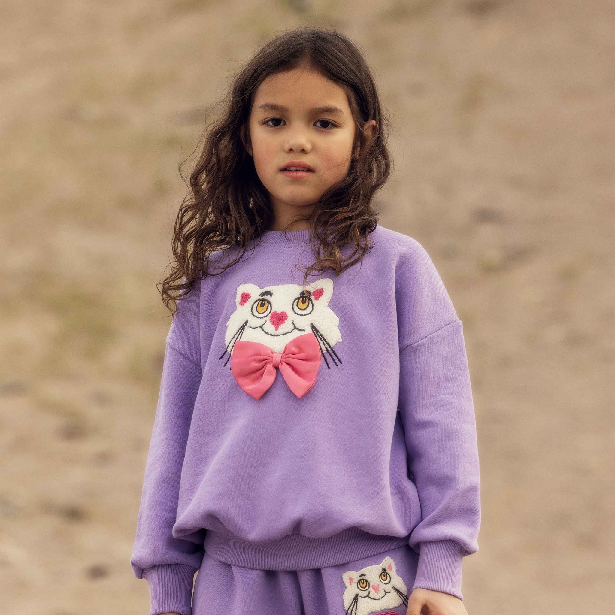 Sweatshirt Cat With Bowtie Chenille Purple