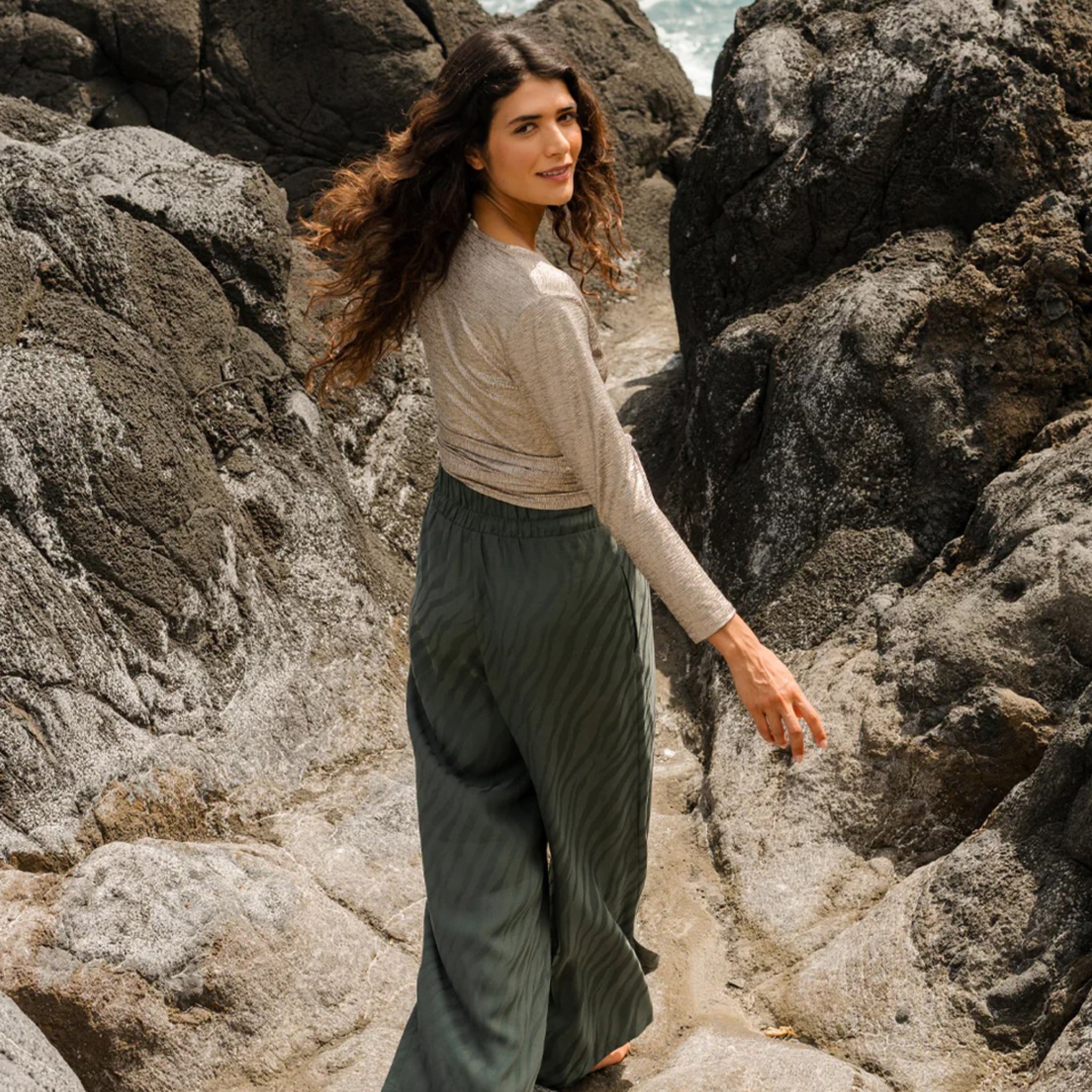 Adult Cardigan Ann Desert Disco Silber