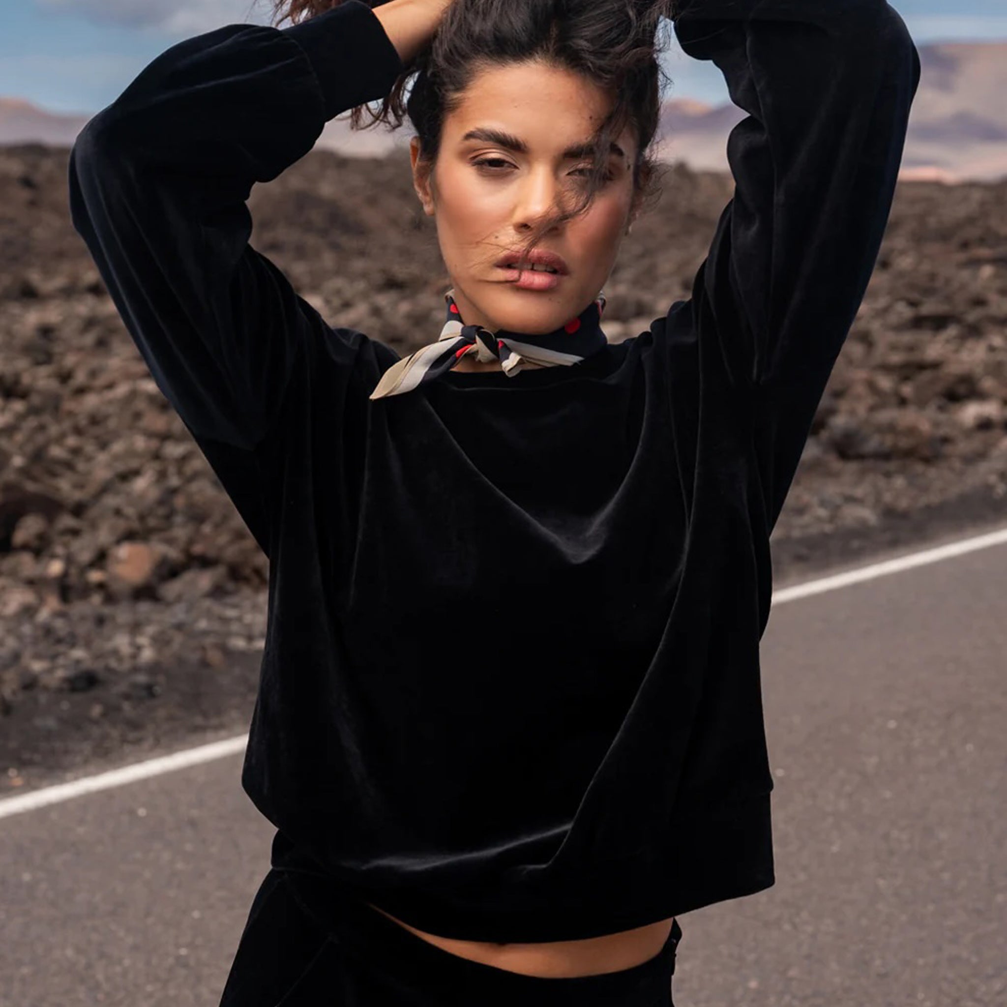 Adult Sweatshirt Sunday Black Schwarz