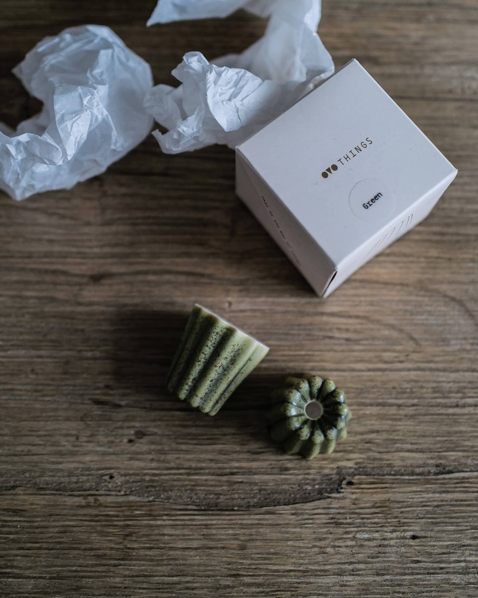 Petit bougeoir en porcelaine, blanc mat