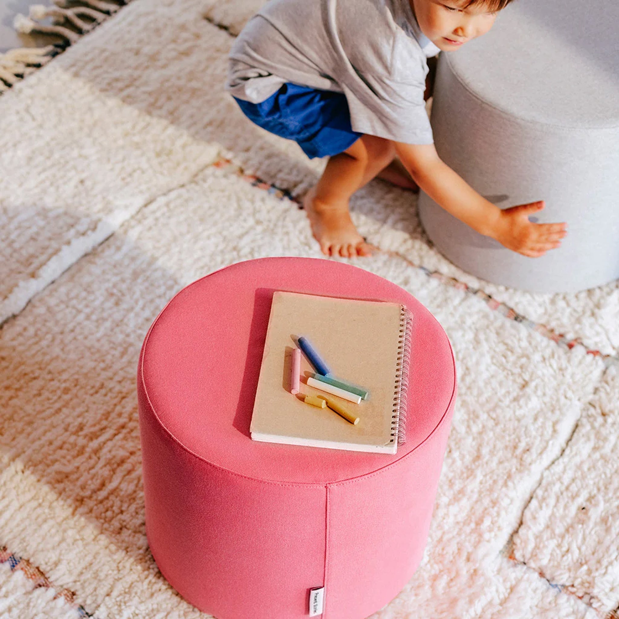 Pouf en brique souple DEMMI Pink