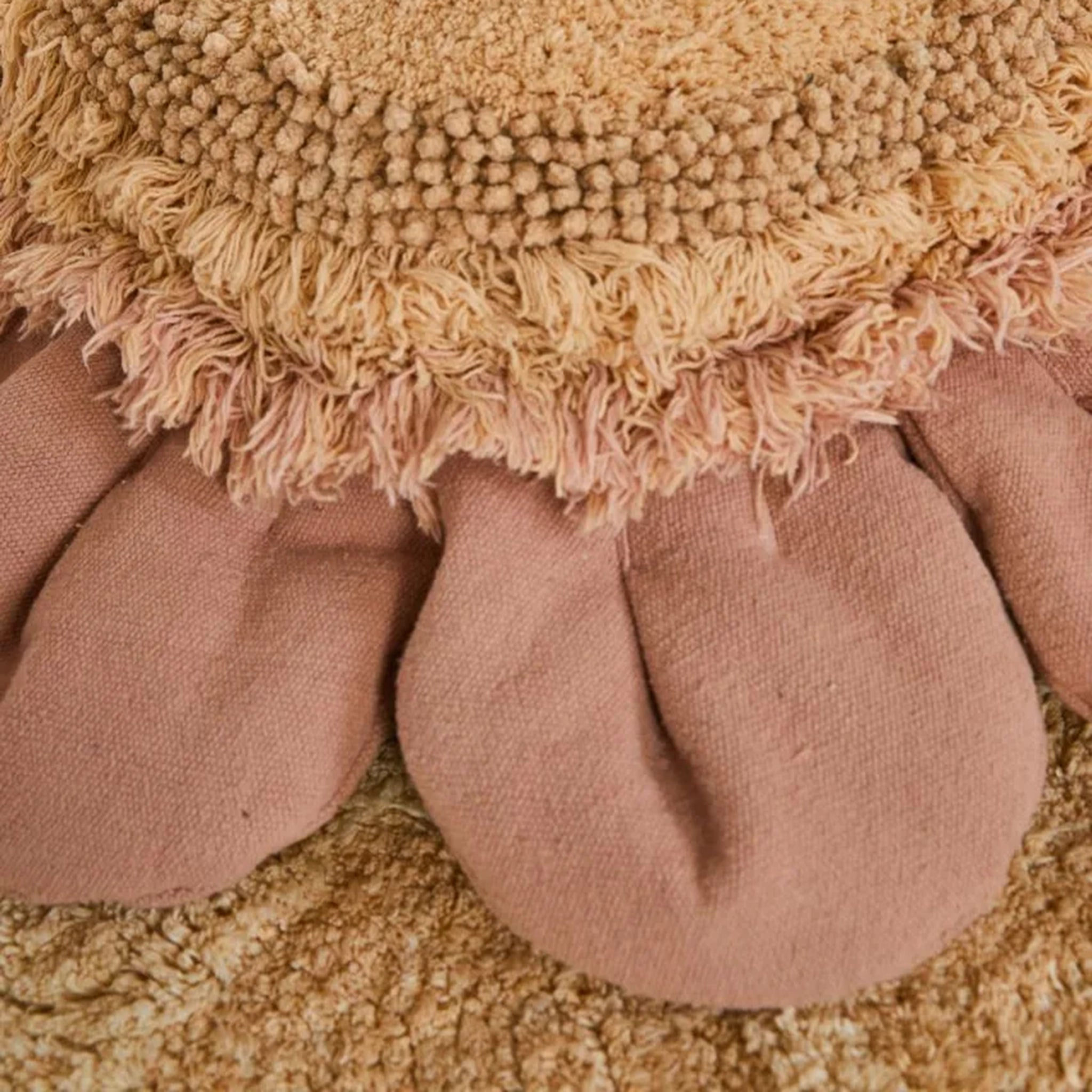 Pink Daisy seat cushion