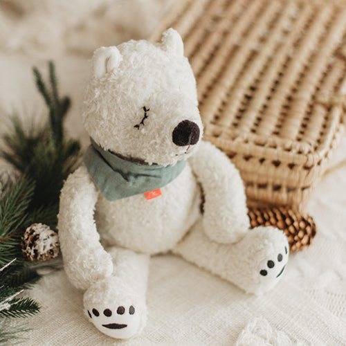 Kleine Stoffpuppe Eisbär