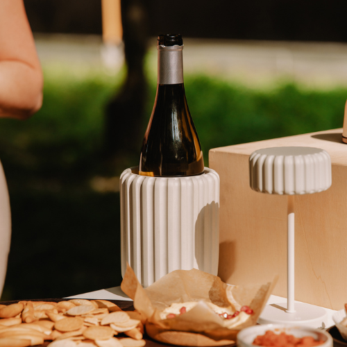 Dentelles Silk wine cooler