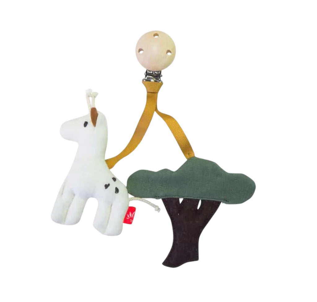 Clip avec pendentif, arbre et girafe