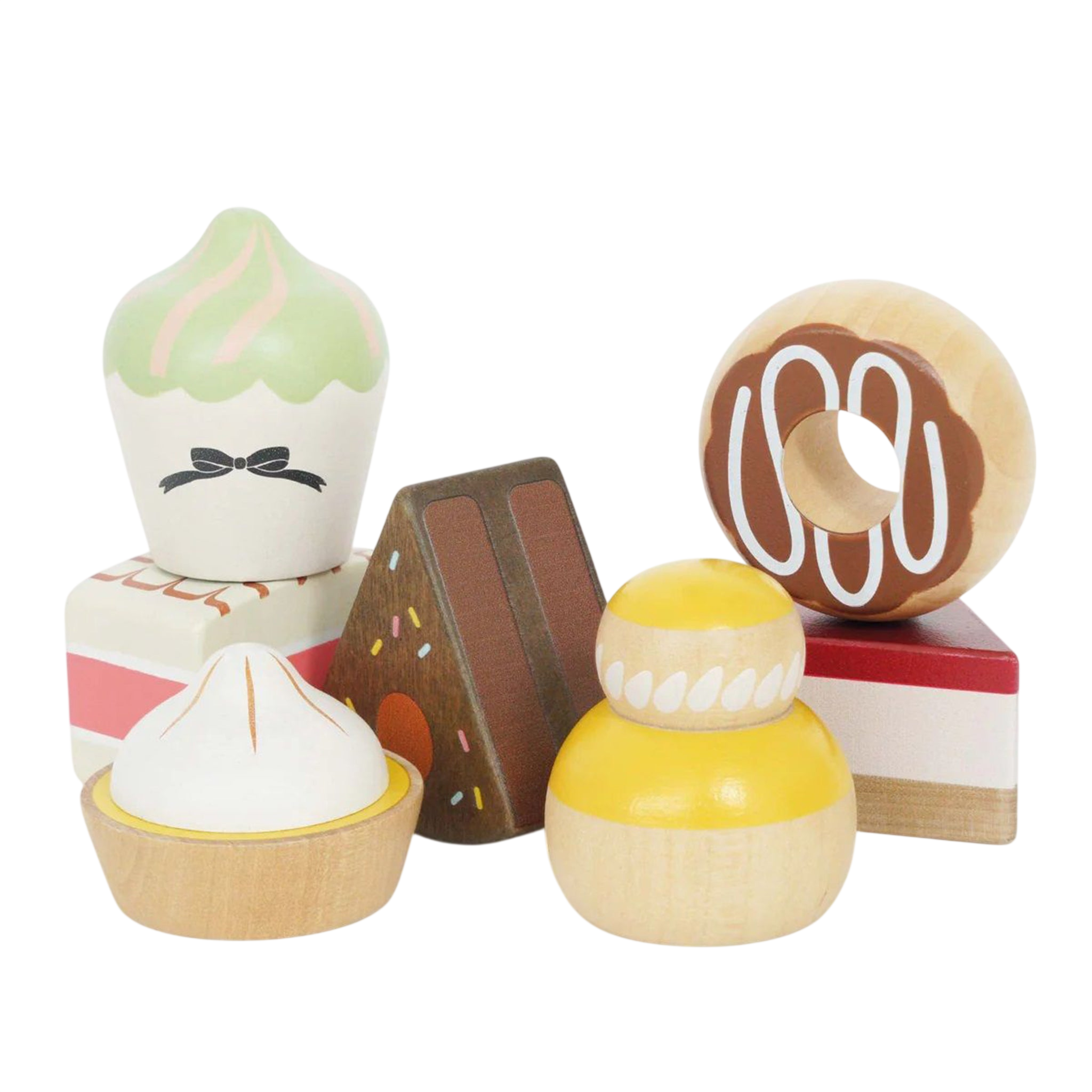 Kuchenetagere mit Gebäck für Kaufladen