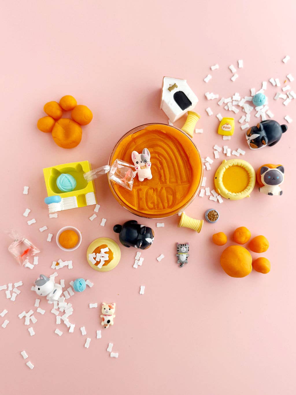 Plasticine set cats + dogs