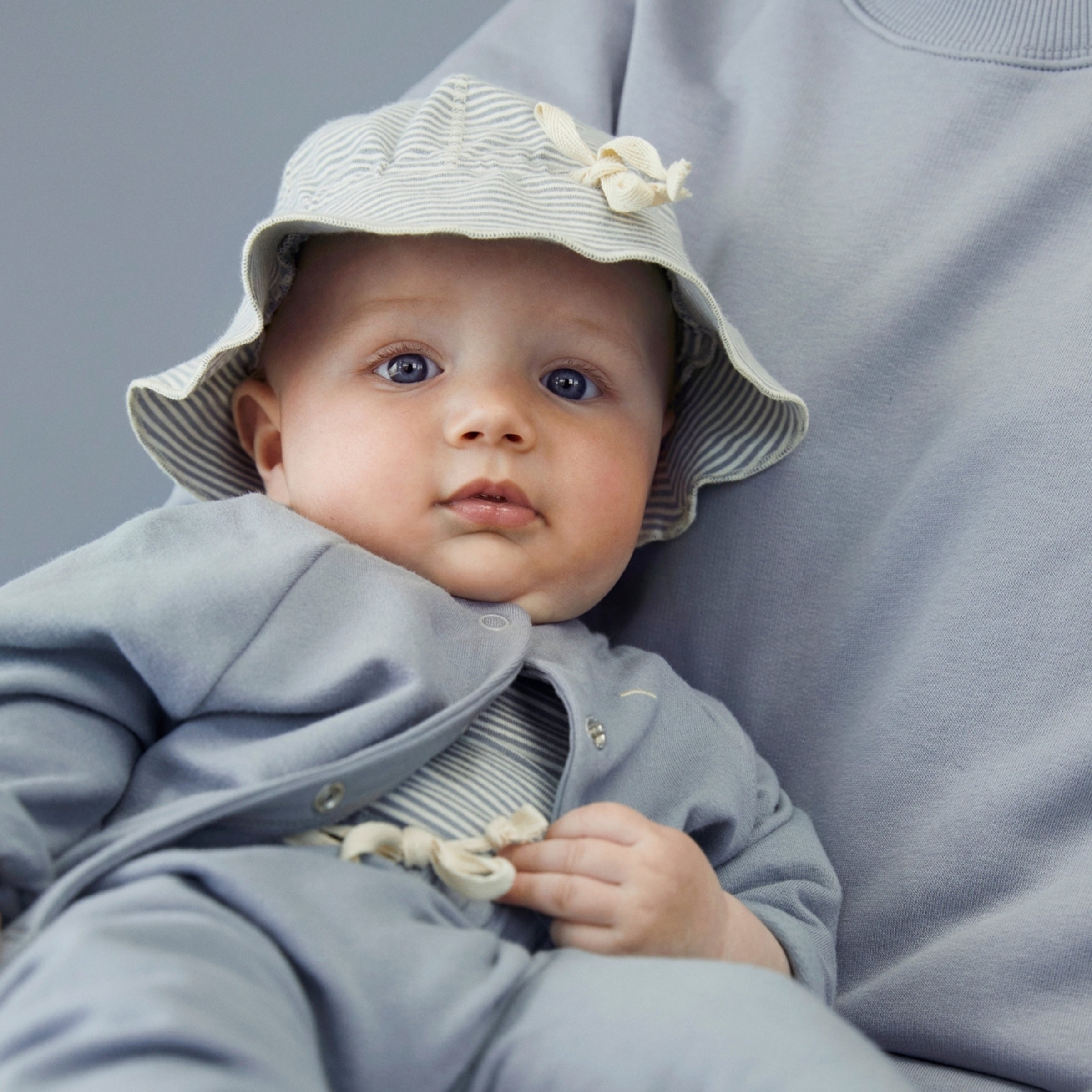Chapeau de soleil pour bébé Stone Grey Cream