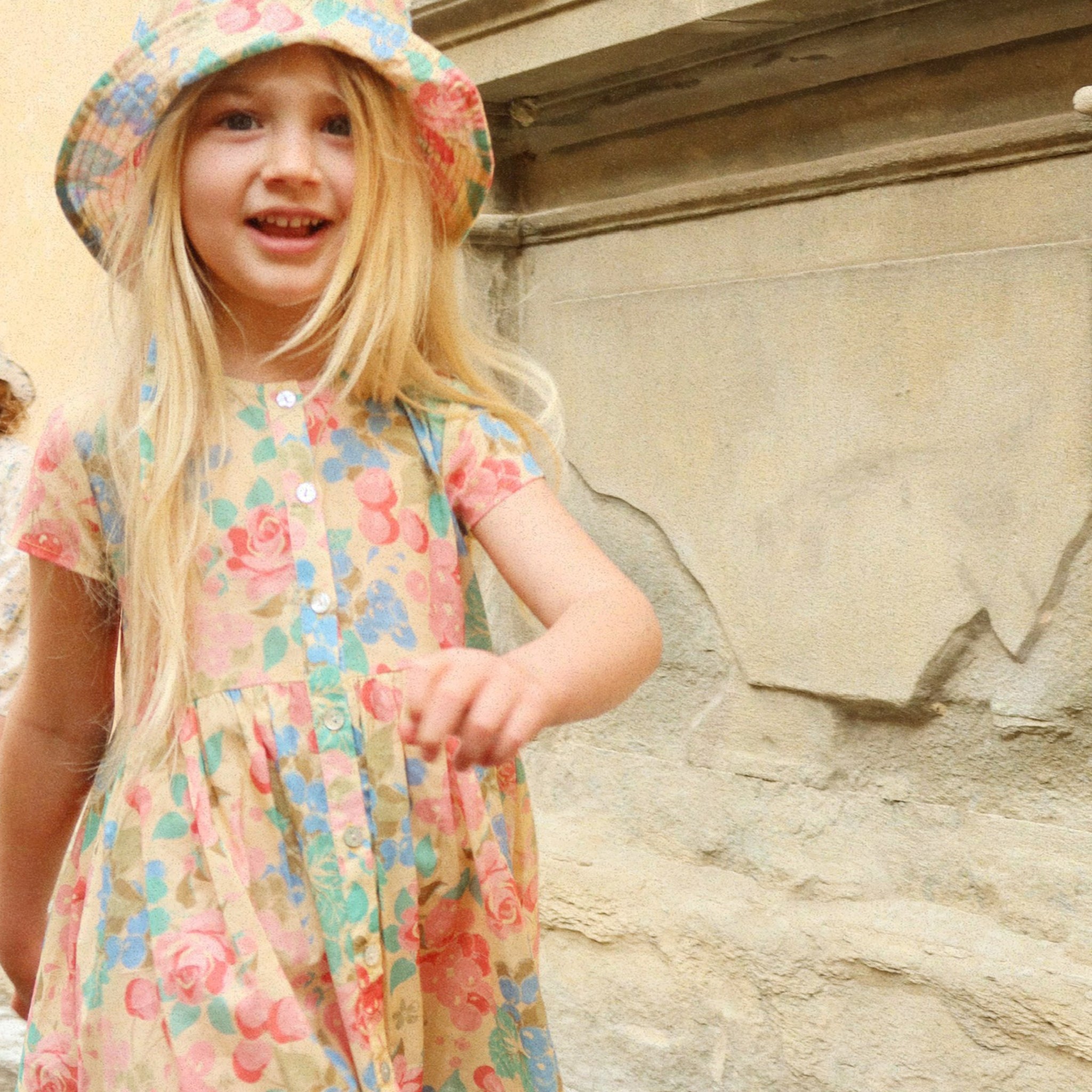 Robe Pacey Bloomiegrape